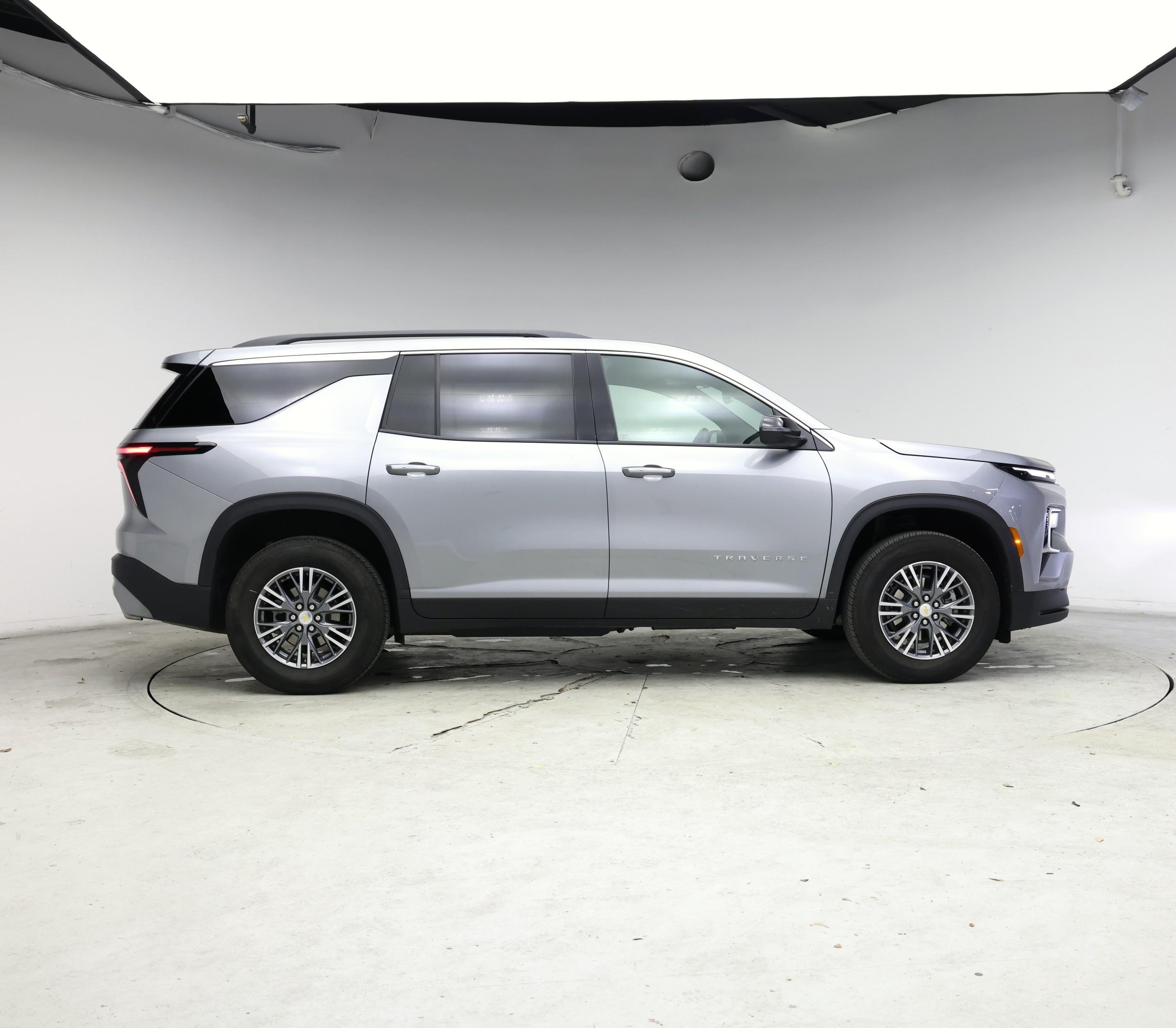 Thumbnail: 2025 Chevrolet Traverse - 7