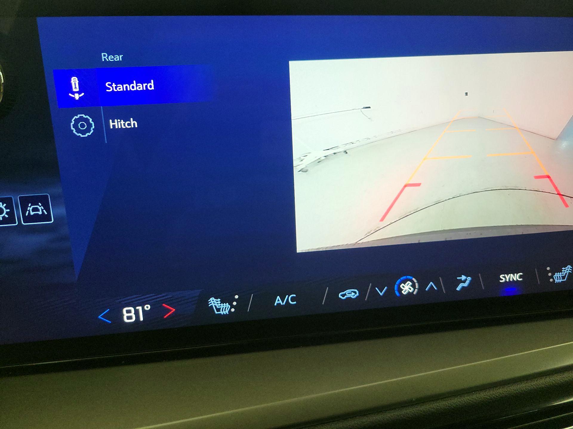 Thumbnail: 2025 Chevrolet Traverse - 15