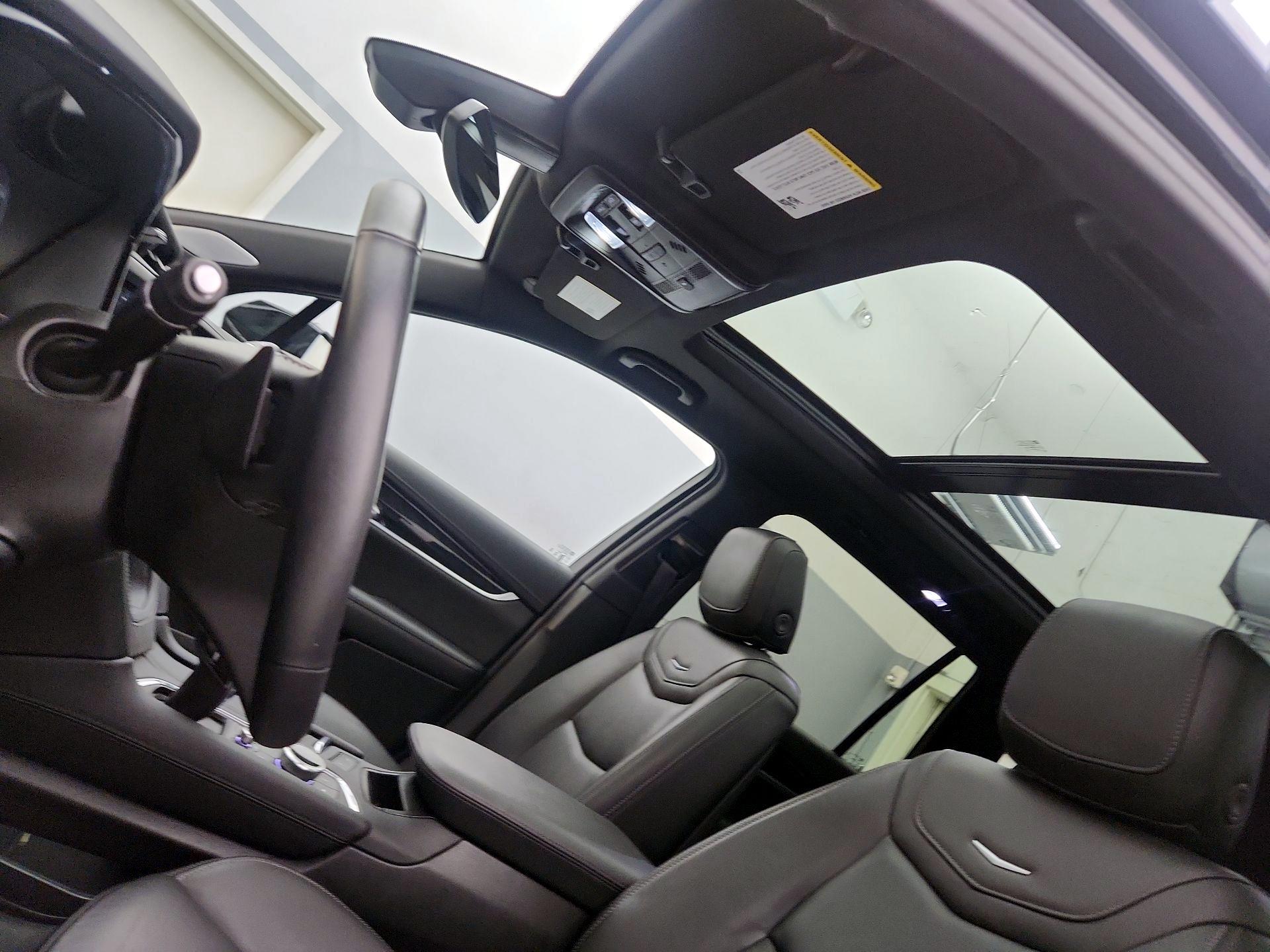 Thumbnail: 2025 Cadillac XT6 - 19