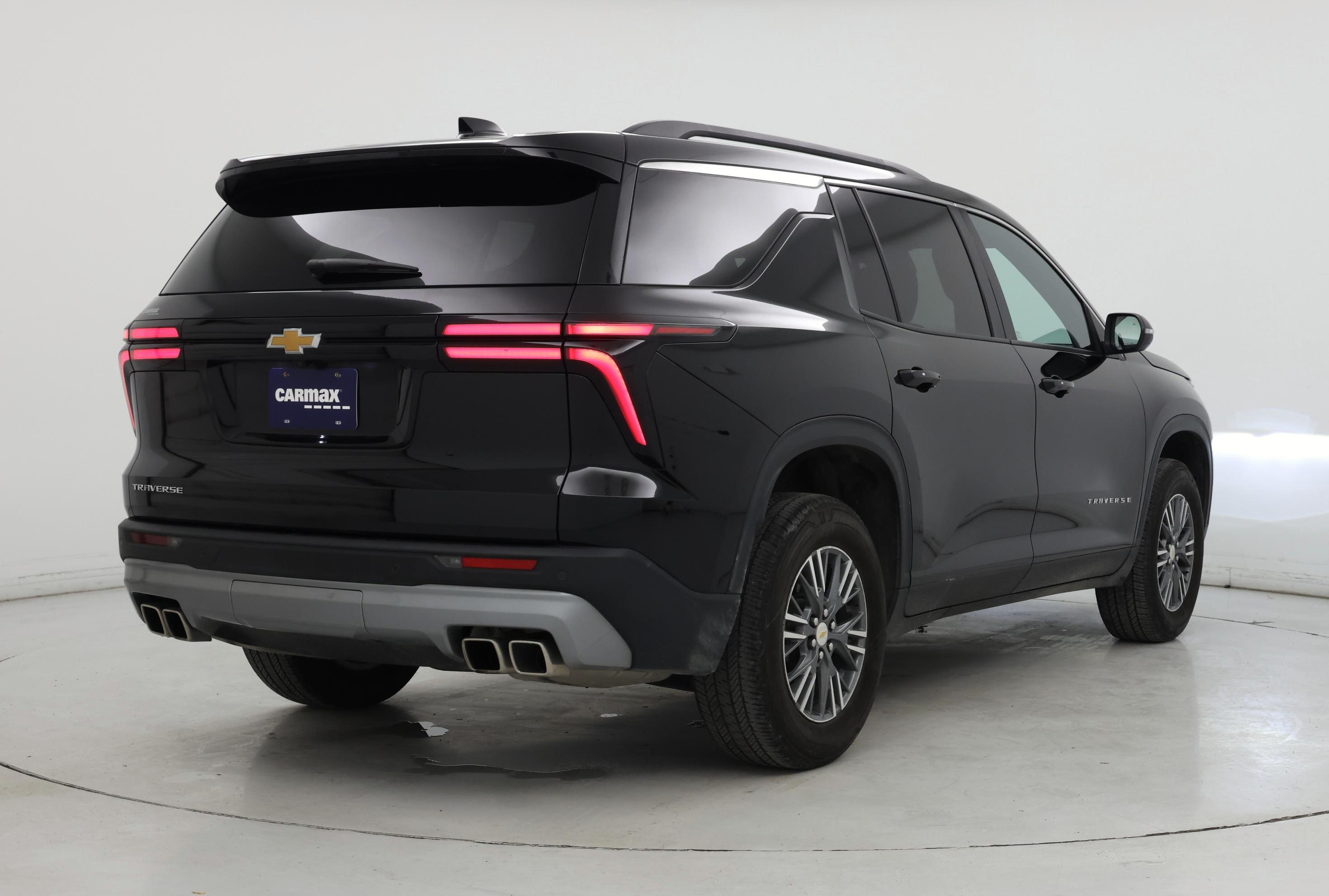 Thumbnail: 2025 Chevrolet Traverse - 8