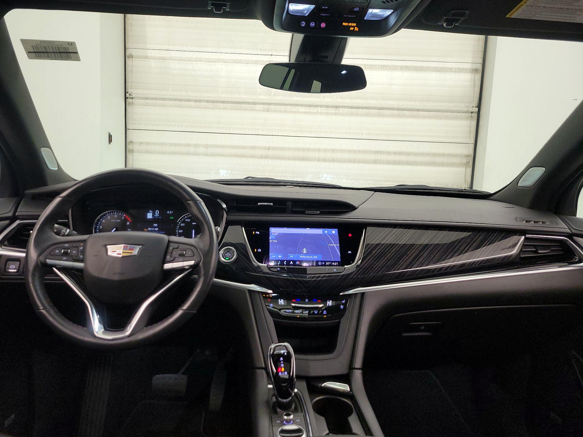 Thumbnail: 2025 Cadillac XT6 - 9