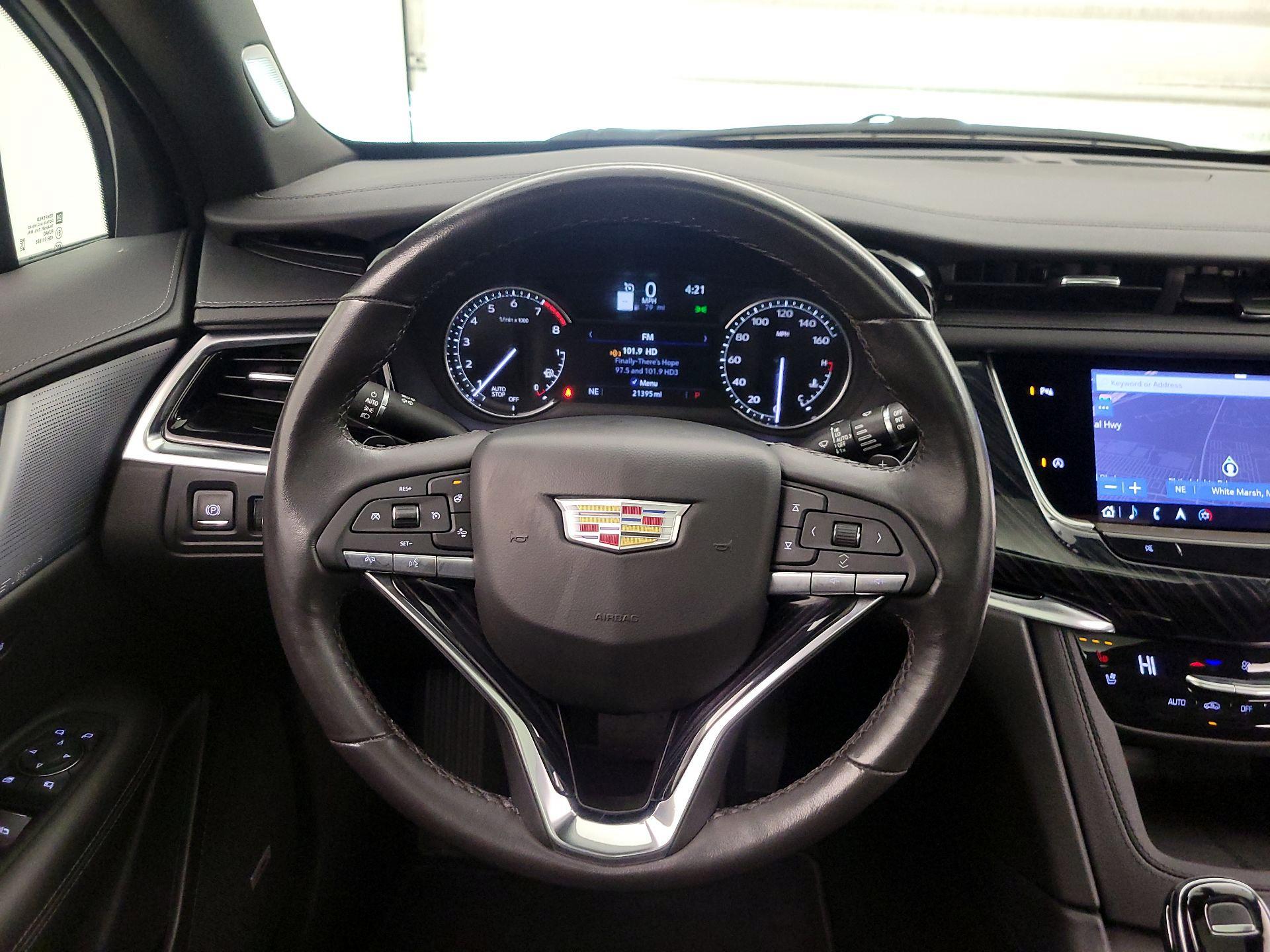 Thumbnail: 2025 Cadillac XT6 - 10