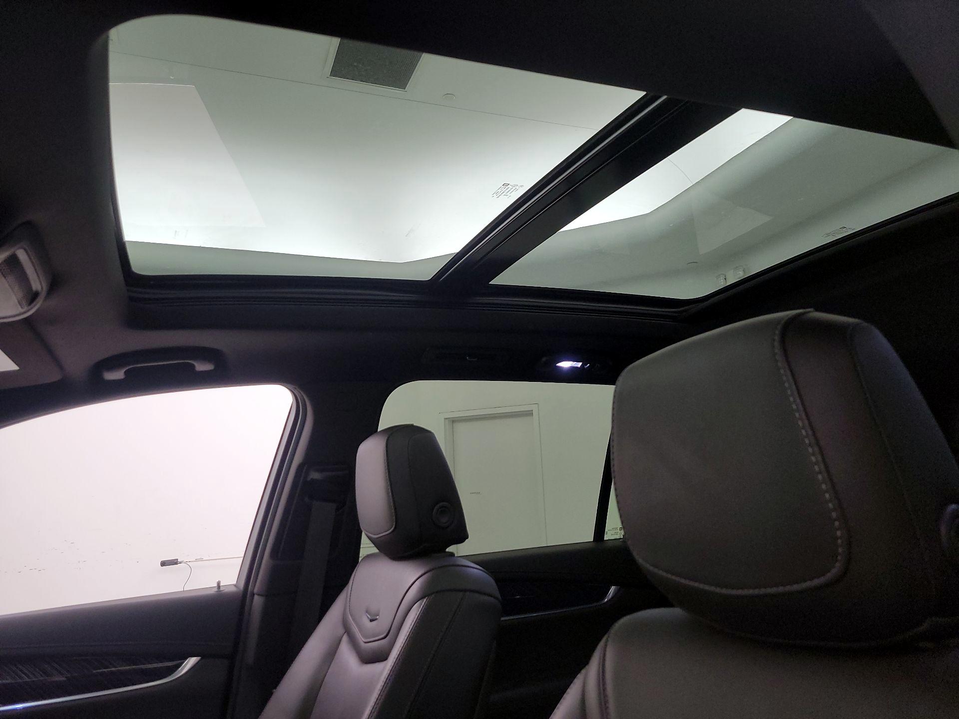 Thumbnail: 2025 Cadillac XT6 - 20