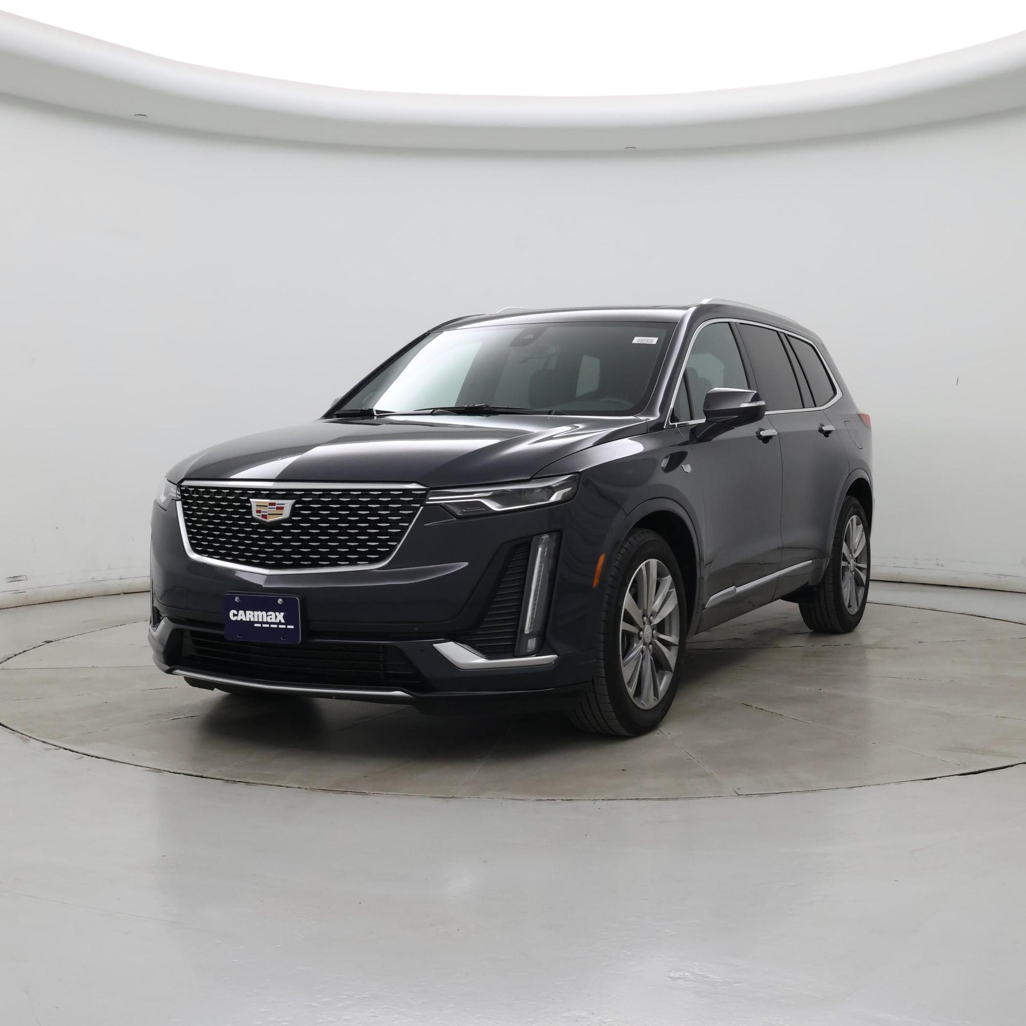 Thumbnail: 2025 Cadillac XT6 - 4