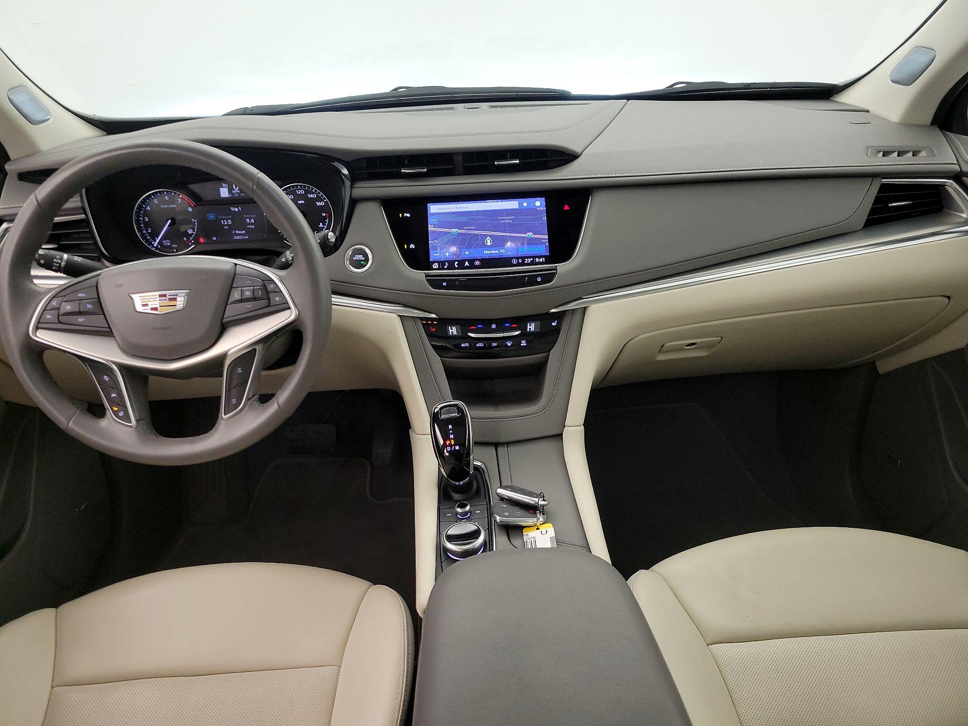 Thumbnail: 2025 Cadillac XT5 - 9