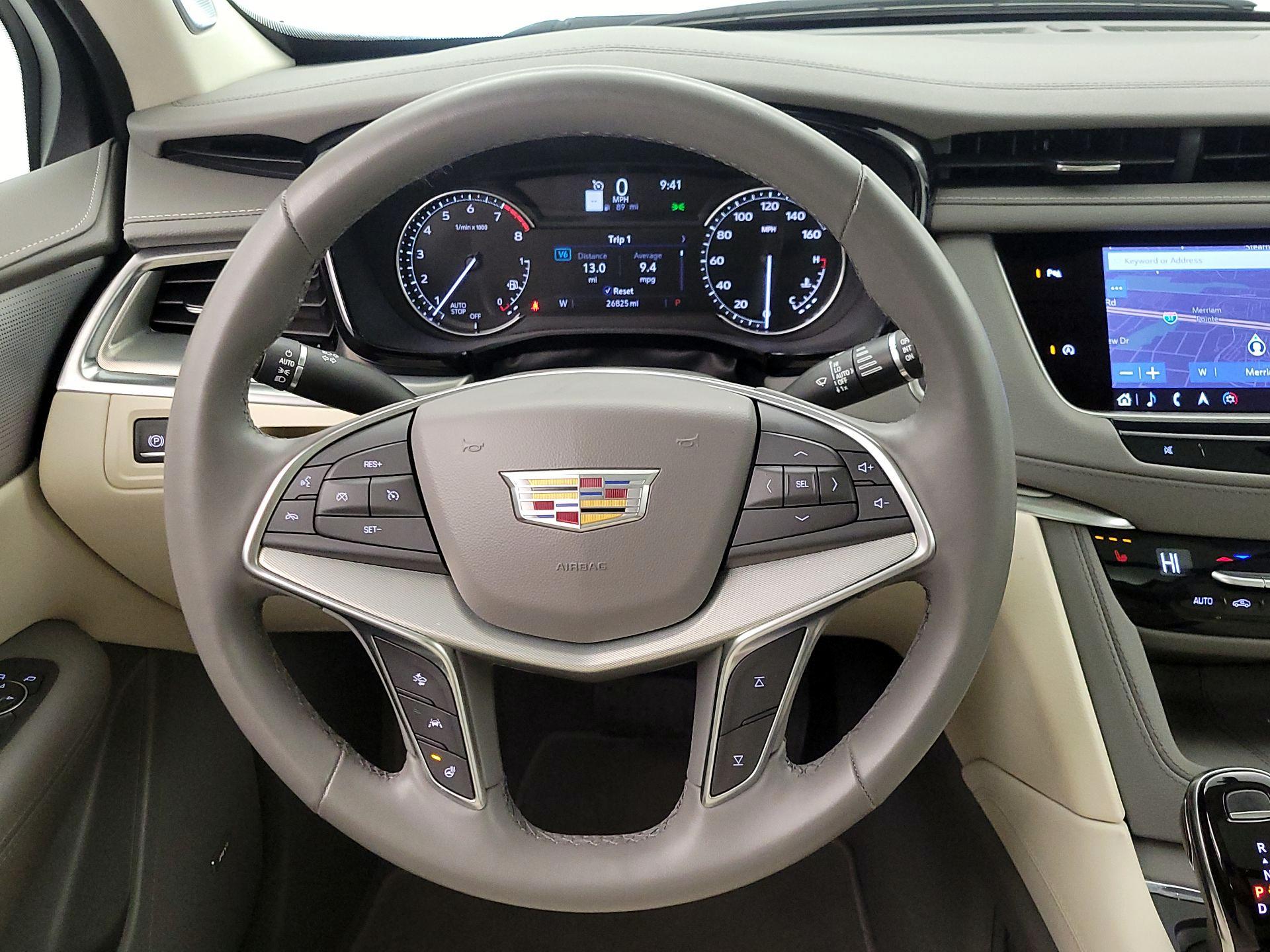 Thumbnail: 2025 Cadillac XT5 - 10