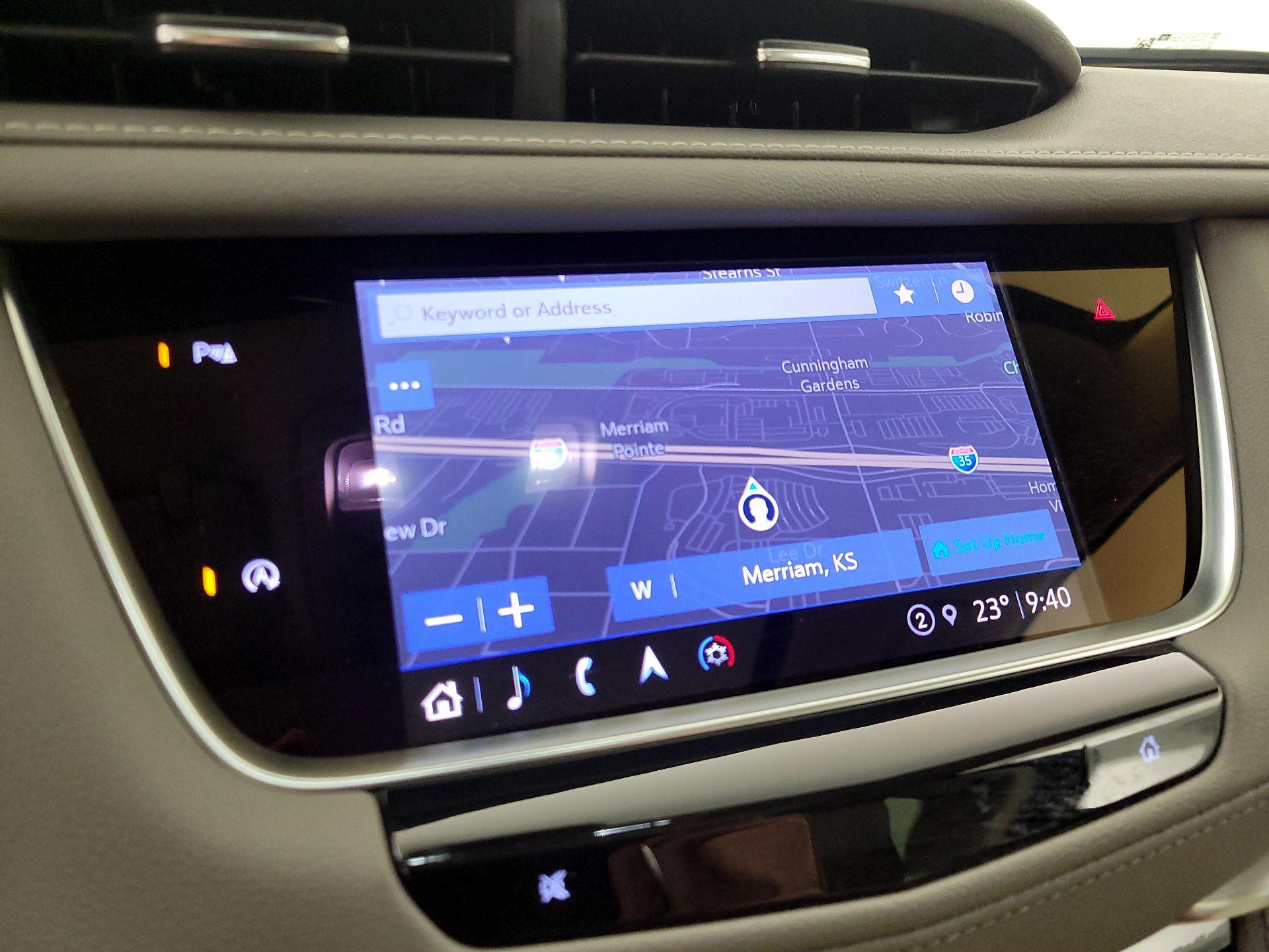 Thumbnail: 2025 Cadillac XT5 - 14