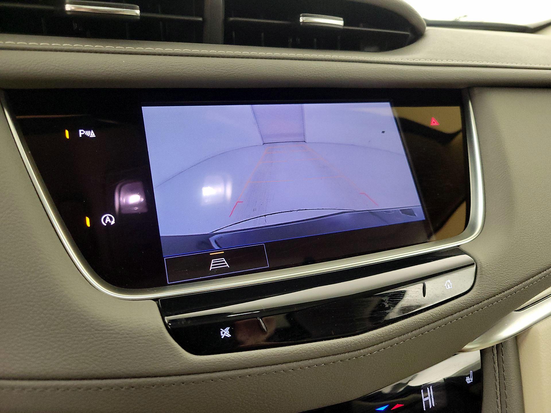 Thumbnail: 2025 Cadillac XT5 - 15