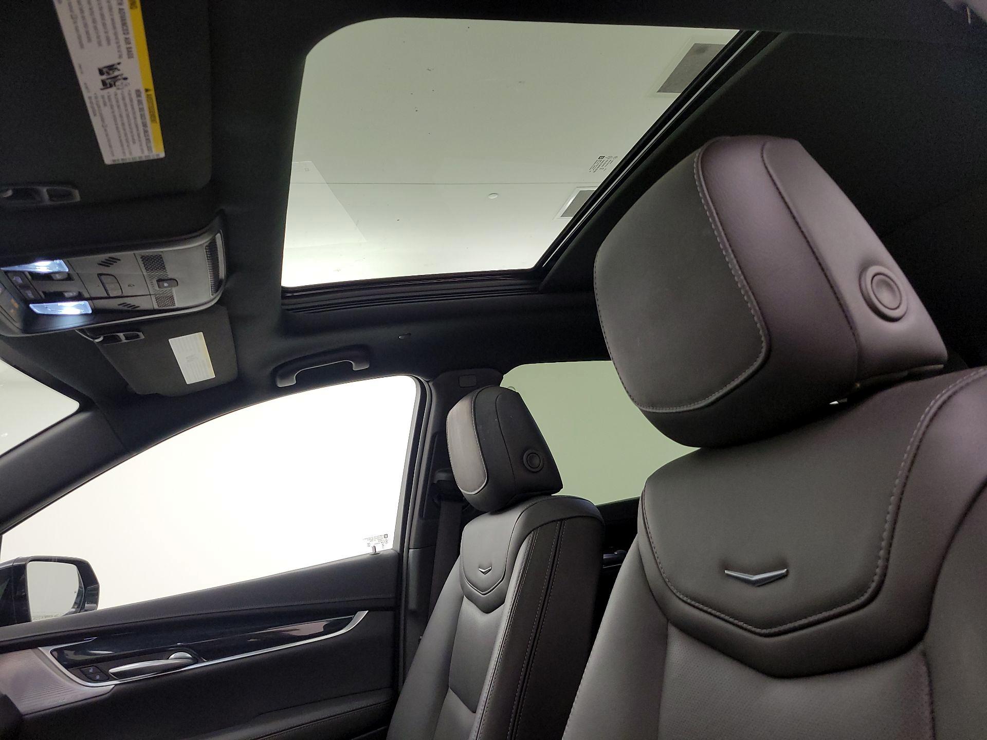 Thumbnail: 2025 Cadillac XT5 - 20