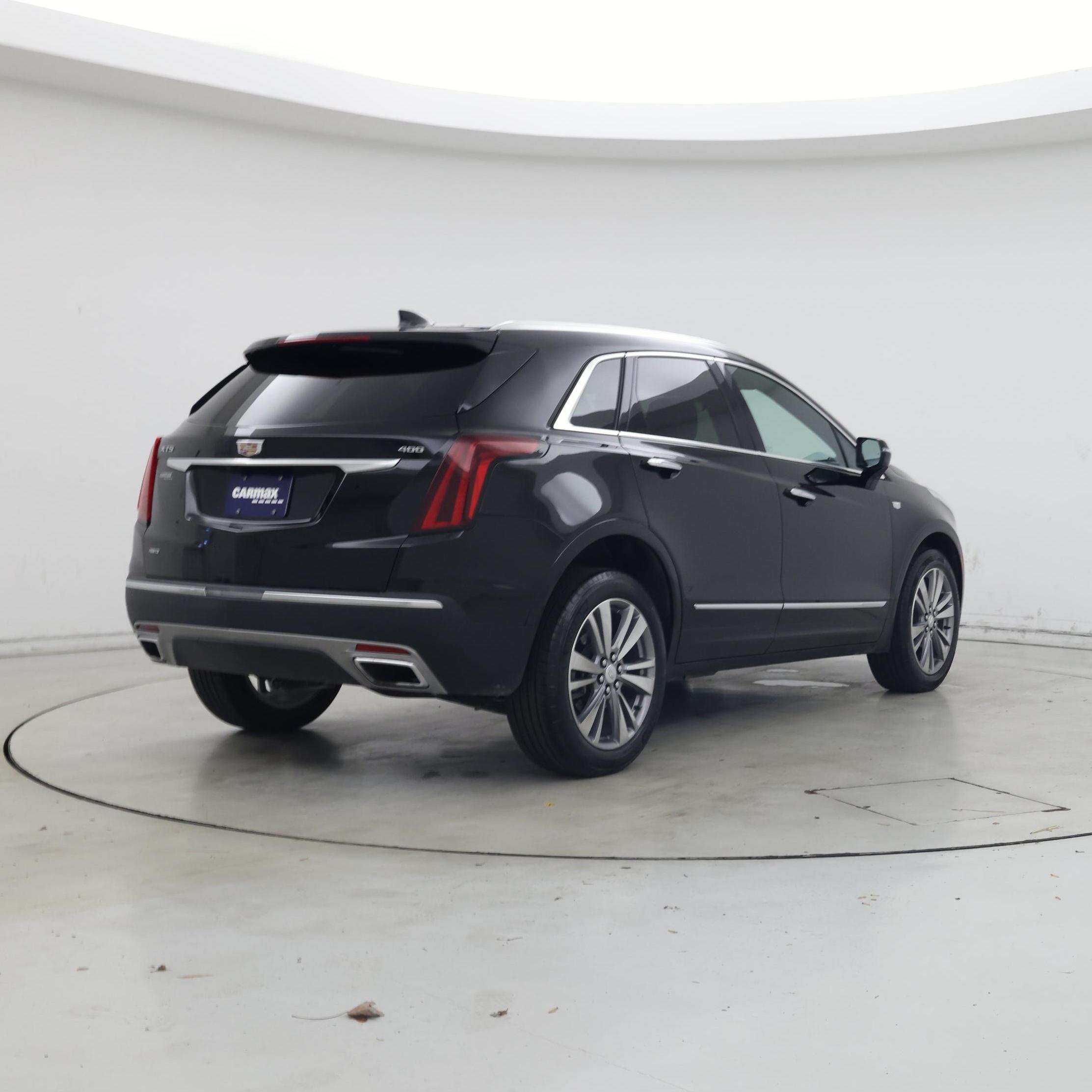 Thumbnail: 2025 Cadillac XT5 - 8