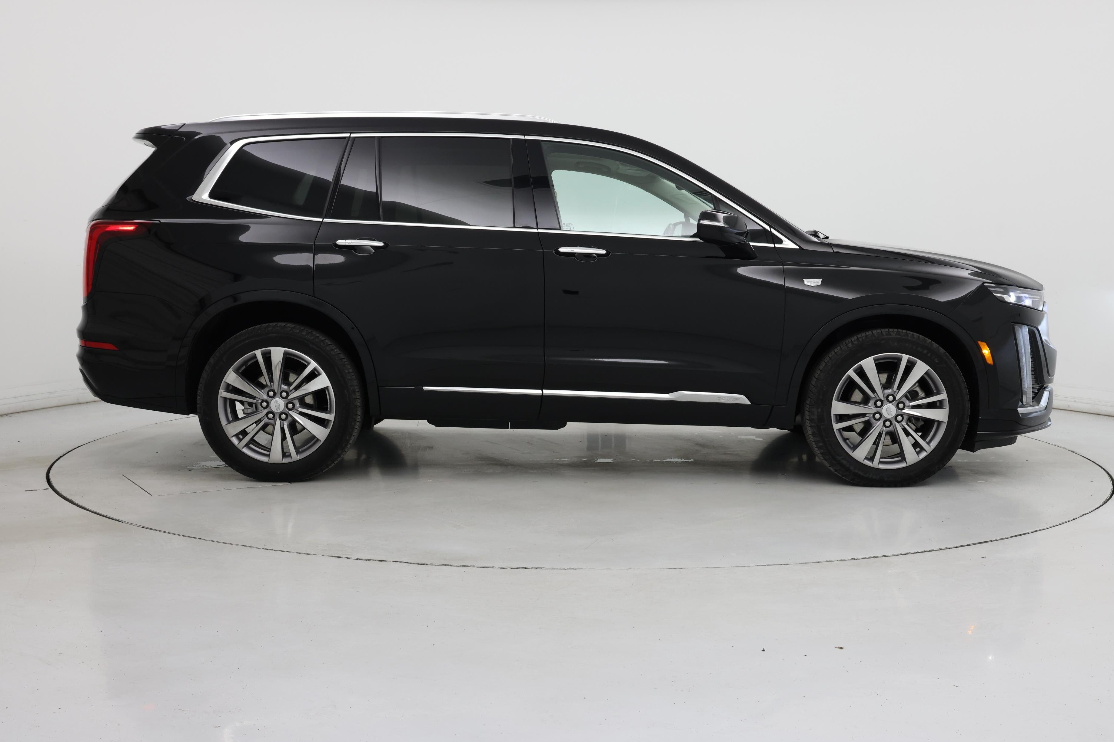 Thumbnail: 2025 Cadillac XT6 - 7