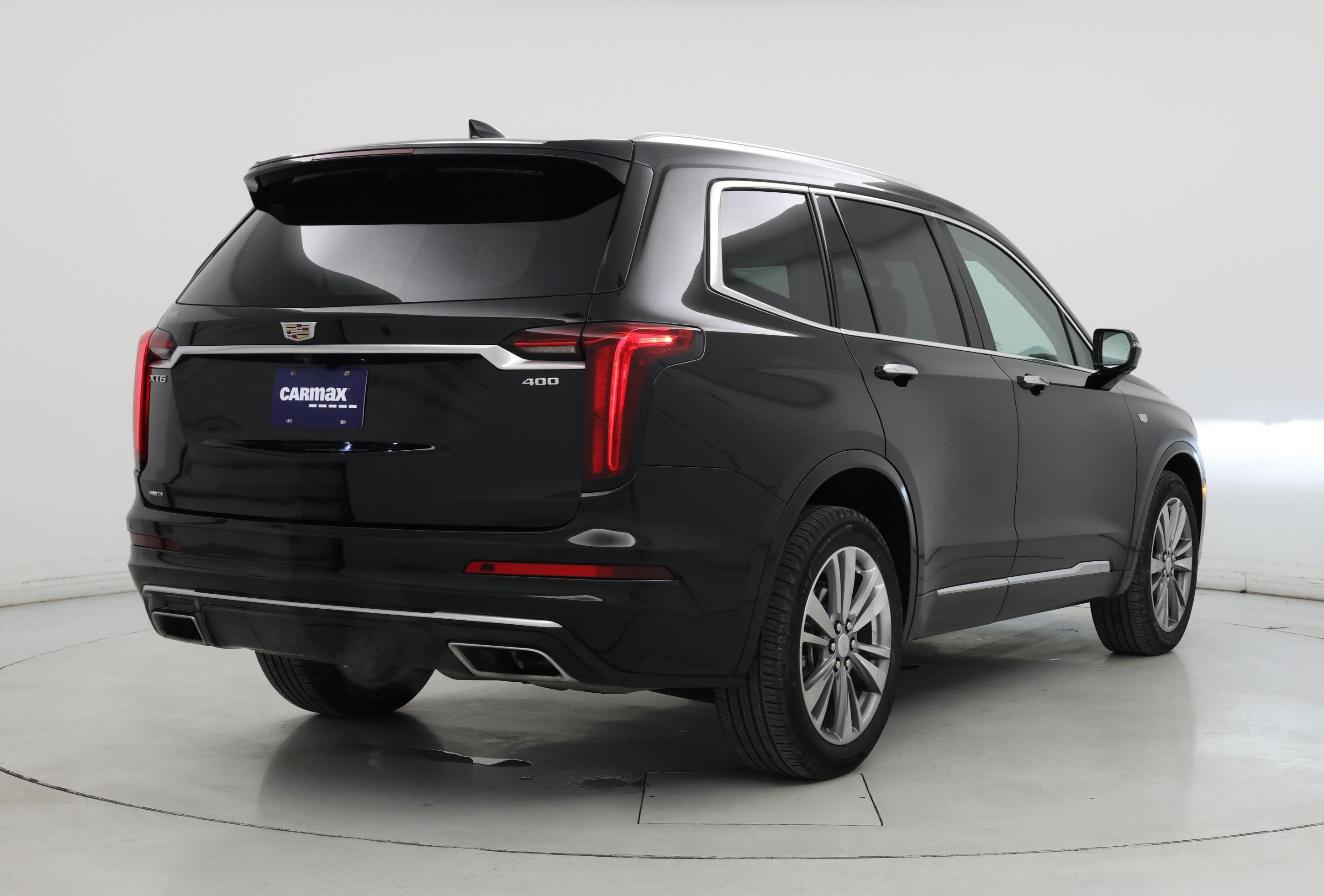 Thumbnail: 2025 Cadillac XT6 - 8