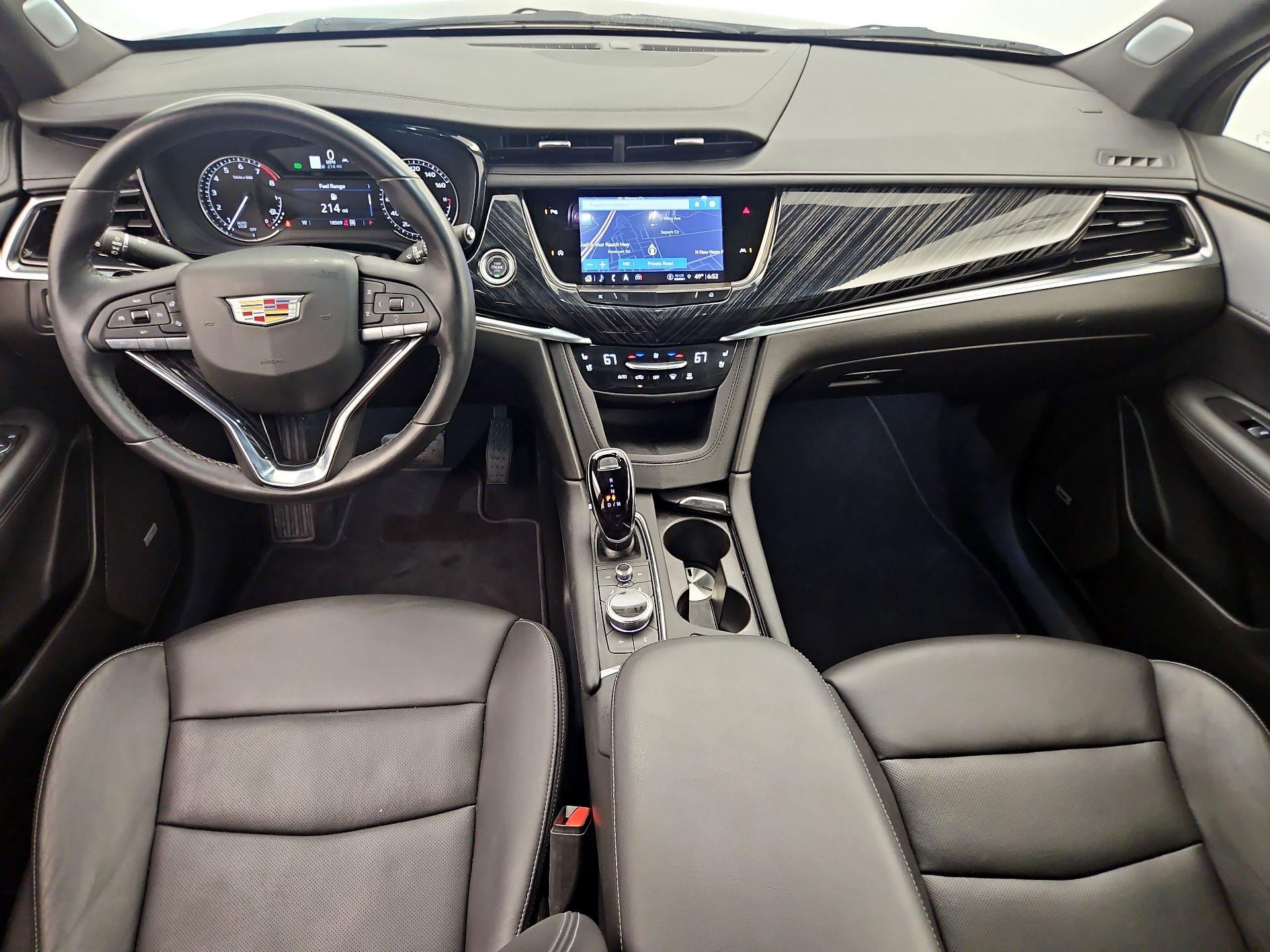 Thumbnail: 2025 Cadillac XT6 - 9