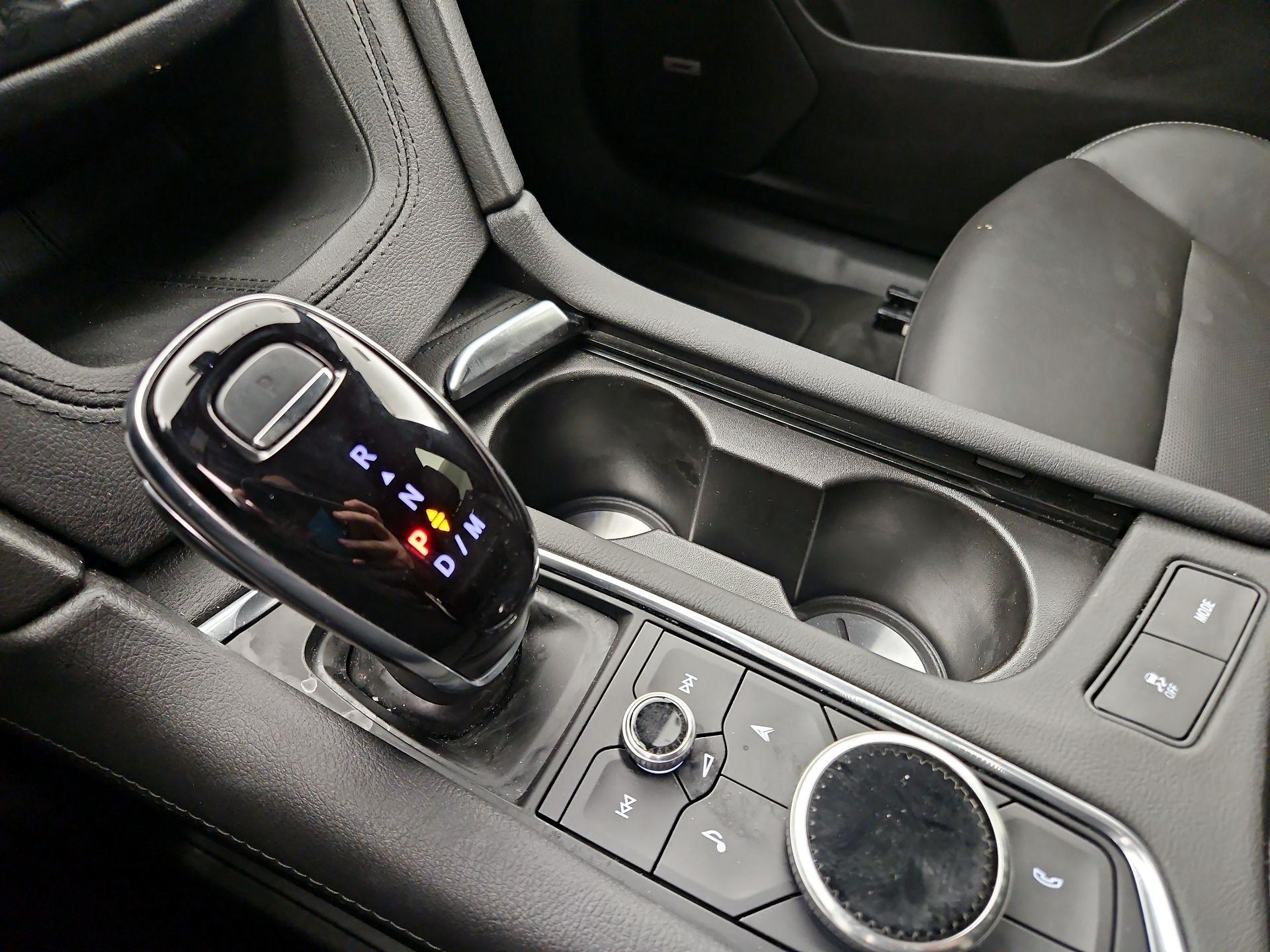 Thumbnail: 2025 Cadillac XT6 - 18