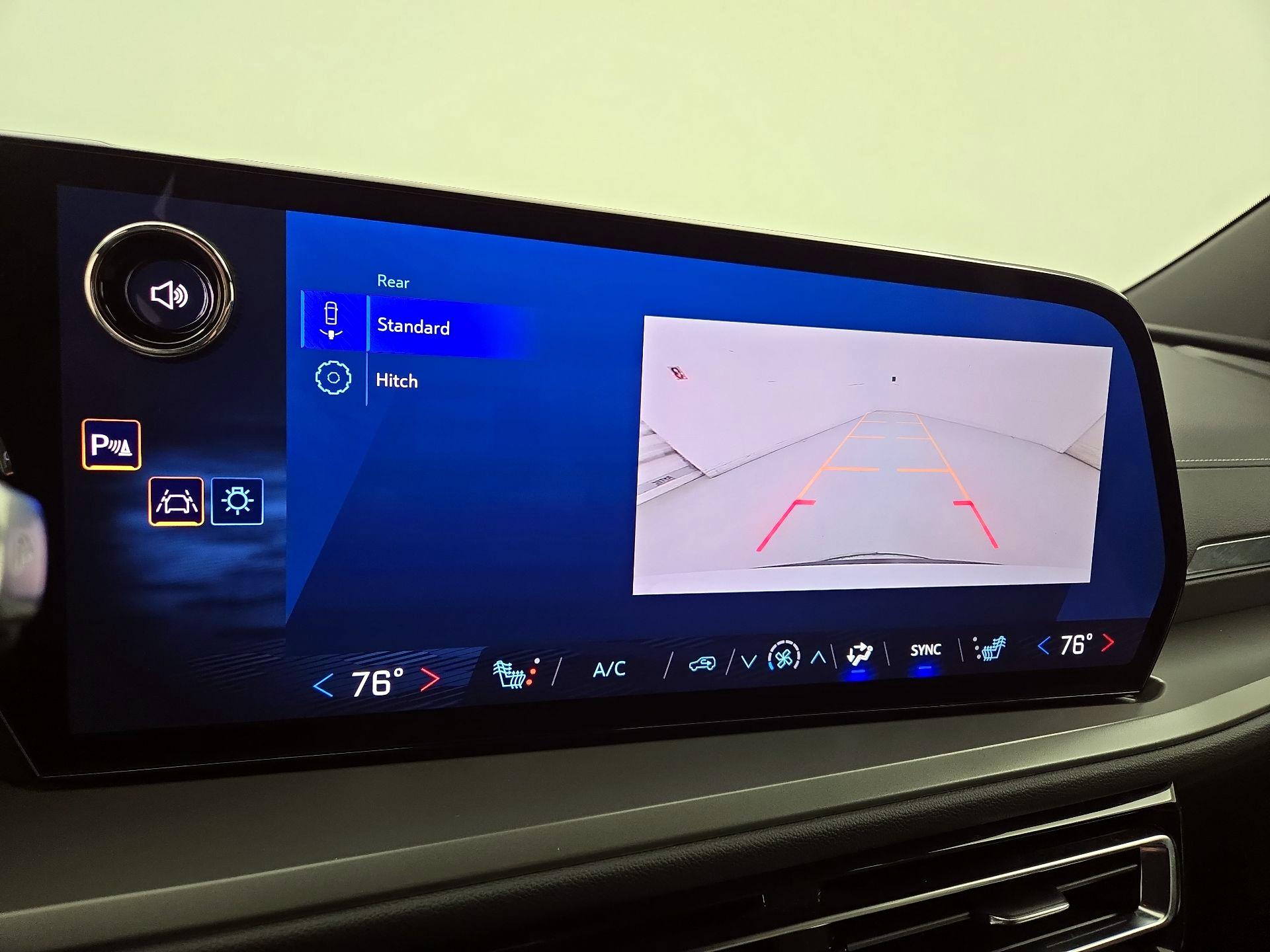 Thumbnail: 2025 Chevrolet Traverse - 14