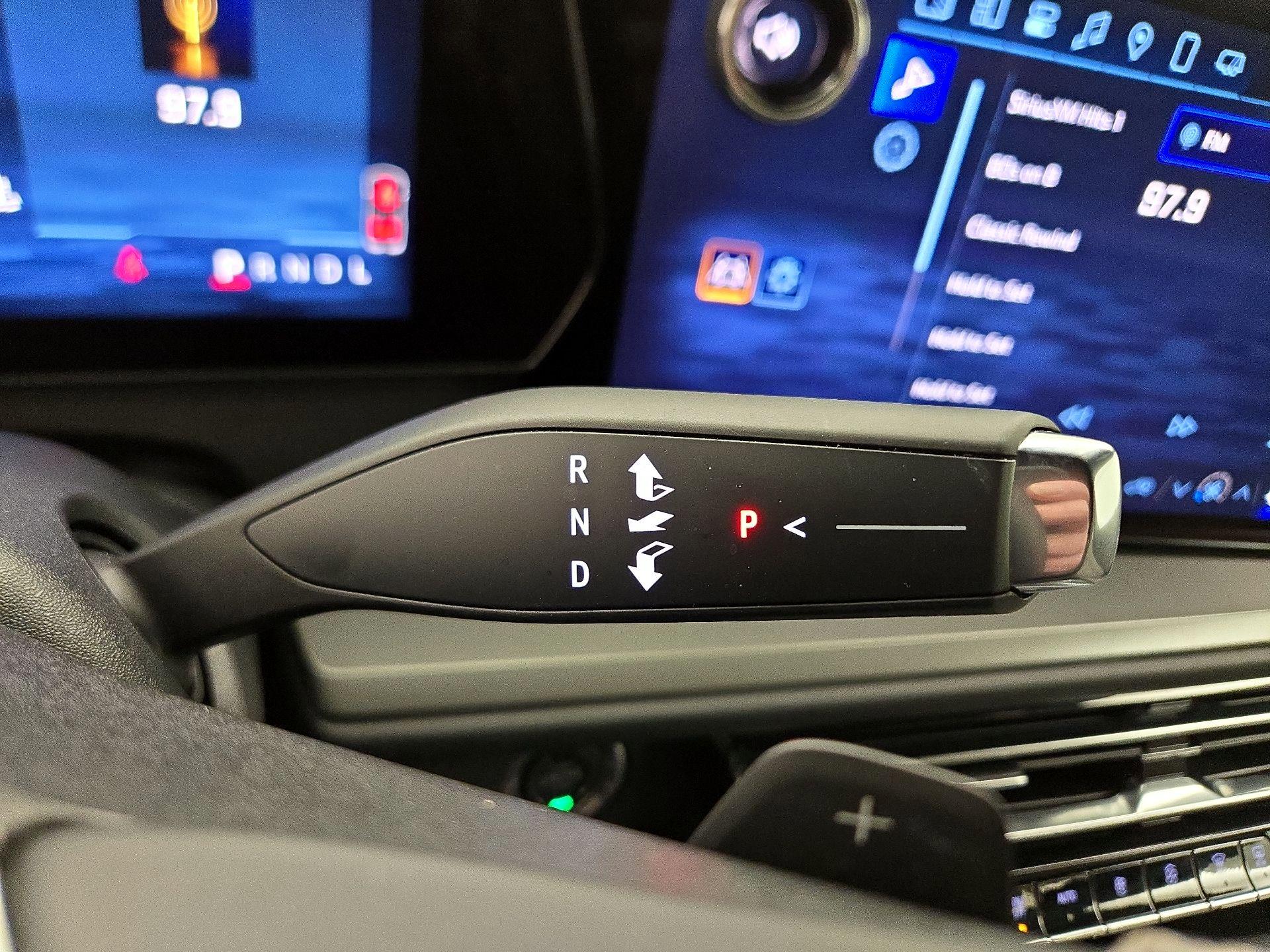 Thumbnail: 2025 Chevrolet Traverse - 17