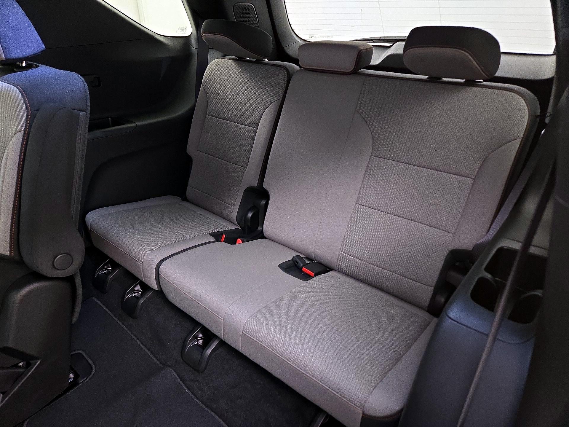 Thumbnail: 2025 Chevrolet Traverse - 20