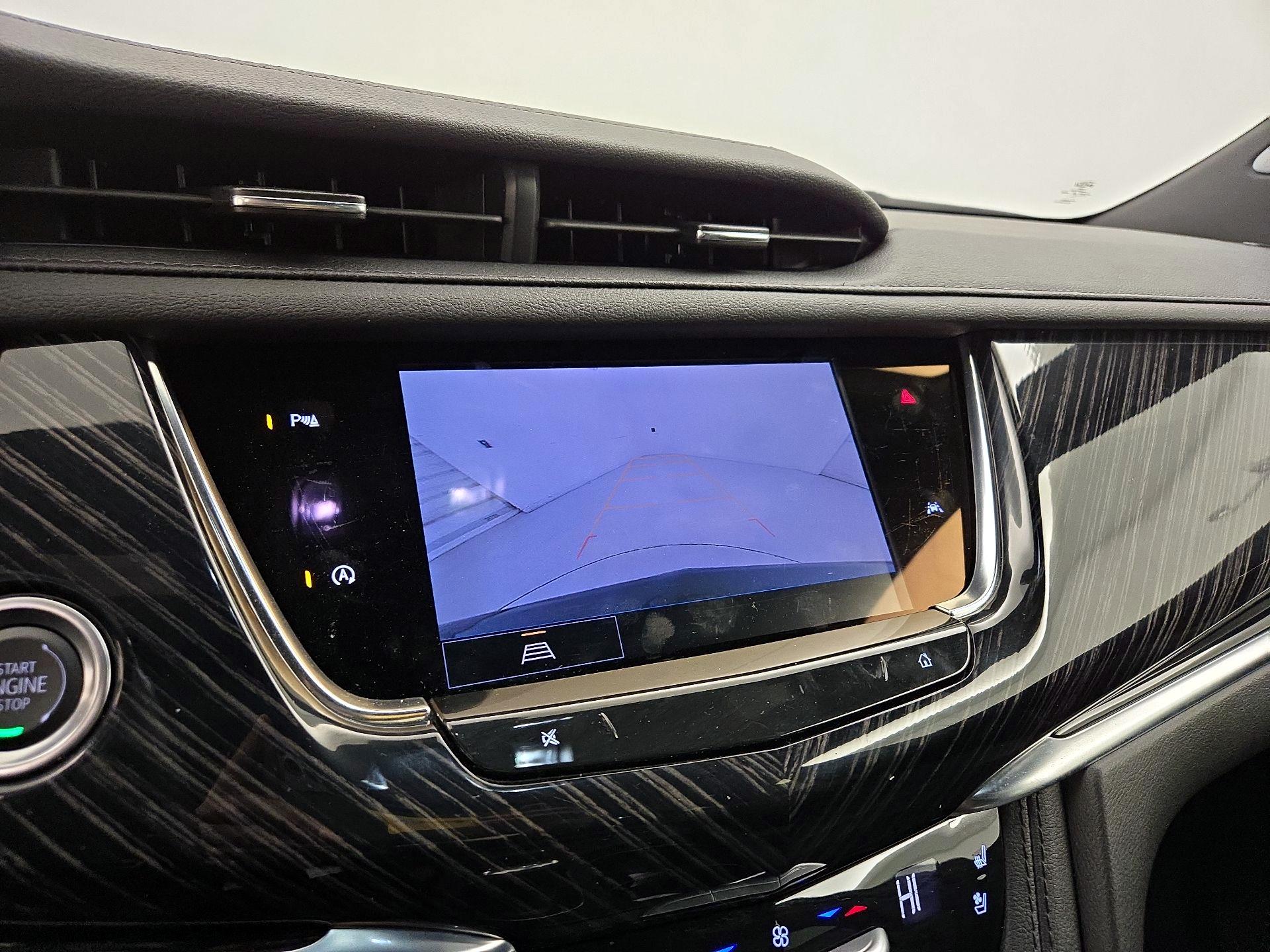 Thumbnail: 2025 Cadillac XT6 - 14