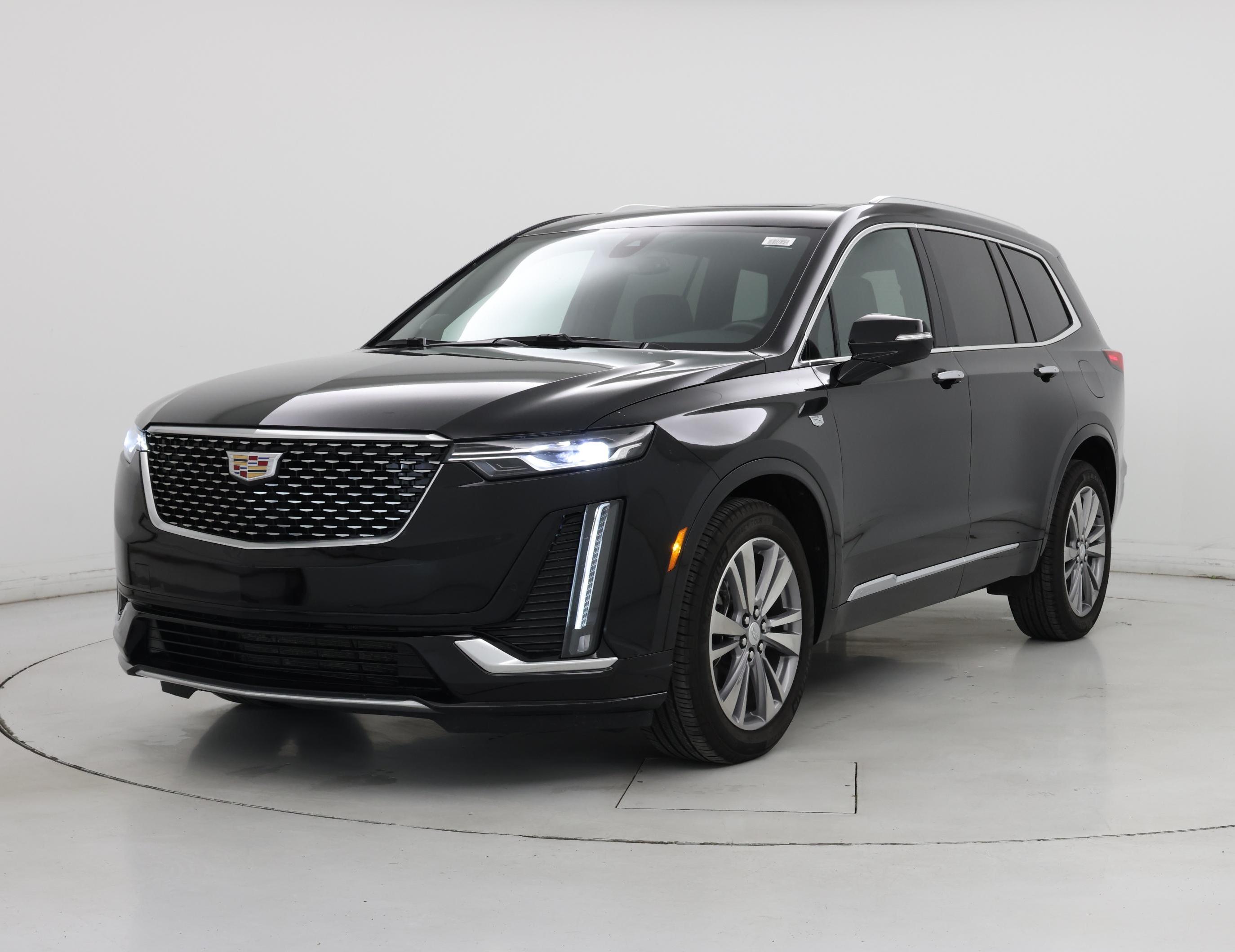 Thumbnail: 2025 Cadillac XT6 - 4