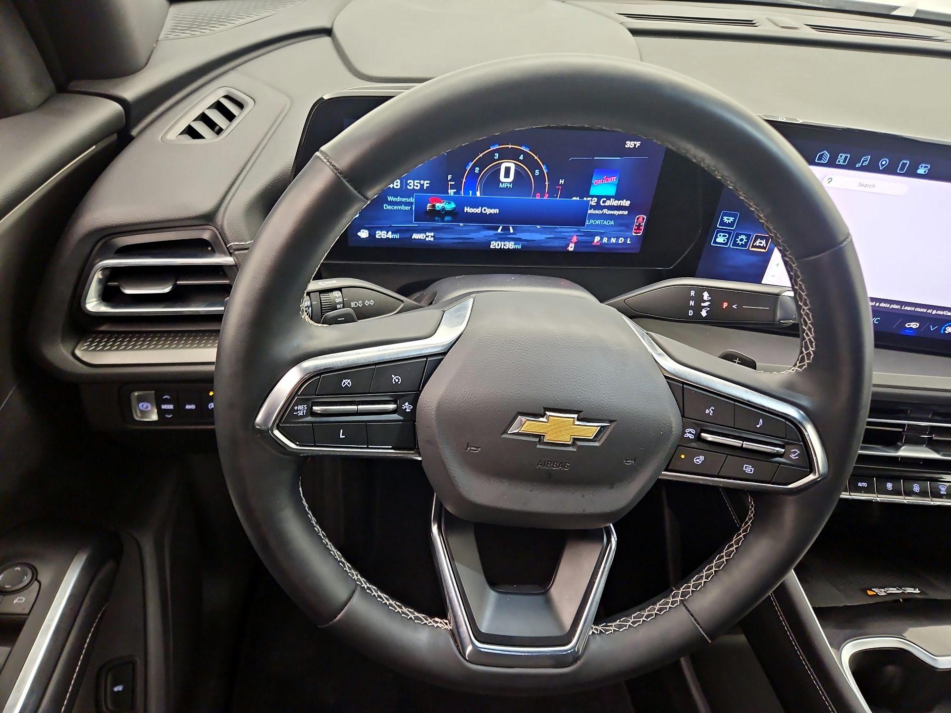 Thumbnail: 2025 Chevrolet Traverse - 10