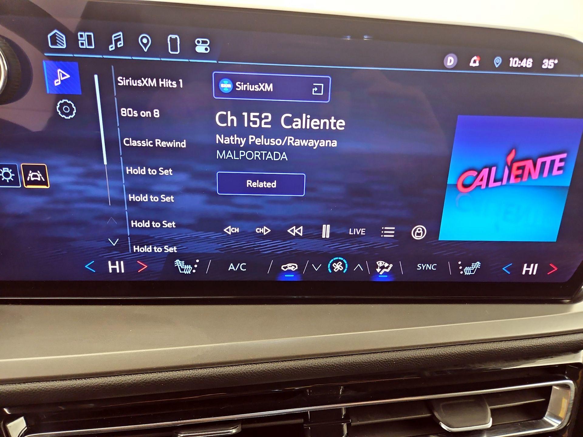 Thumbnail: 2025 Chevrolet Traverse - 16