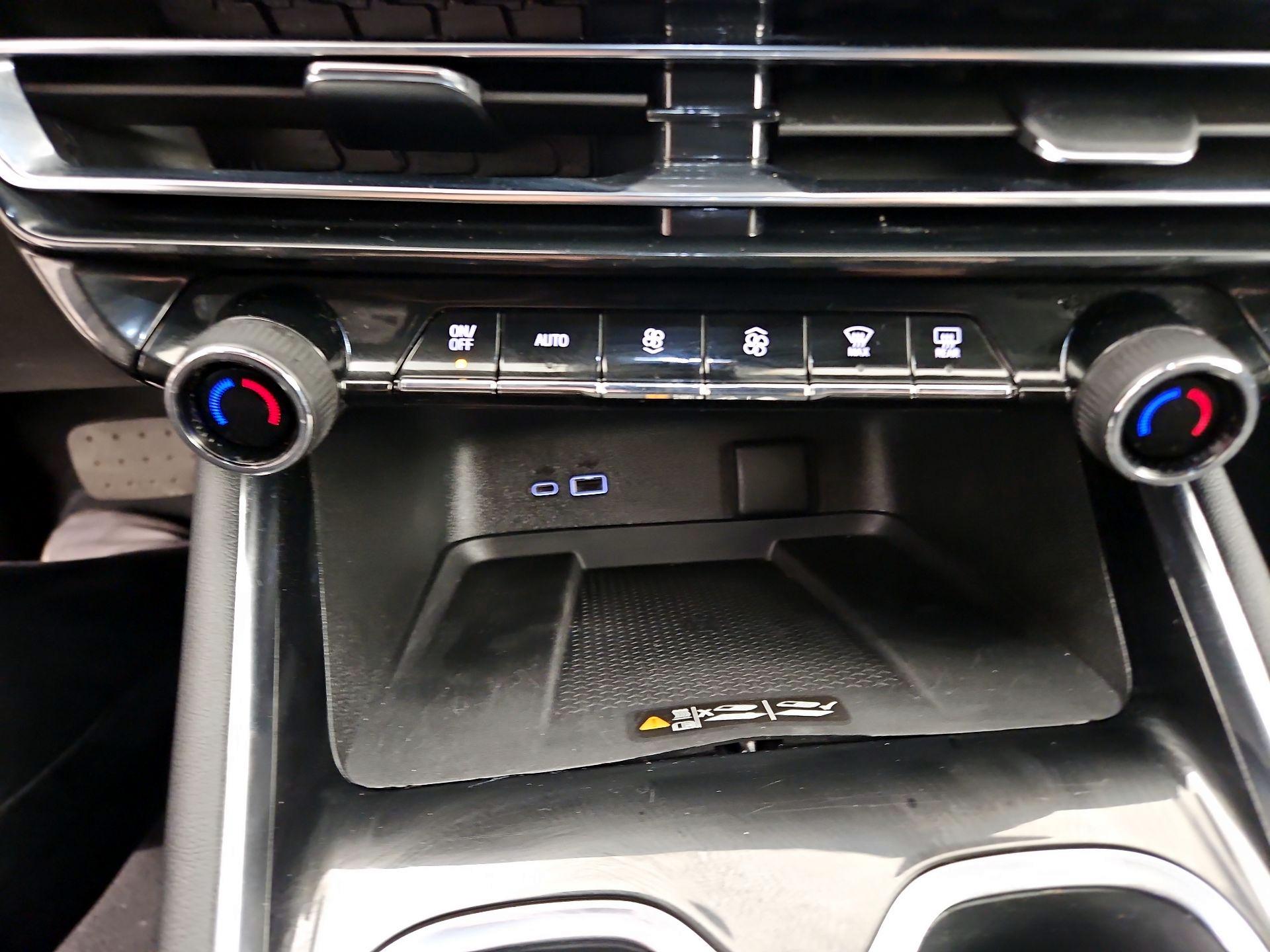 Thumbnail: 2025 Chevrolet Traverse - 17