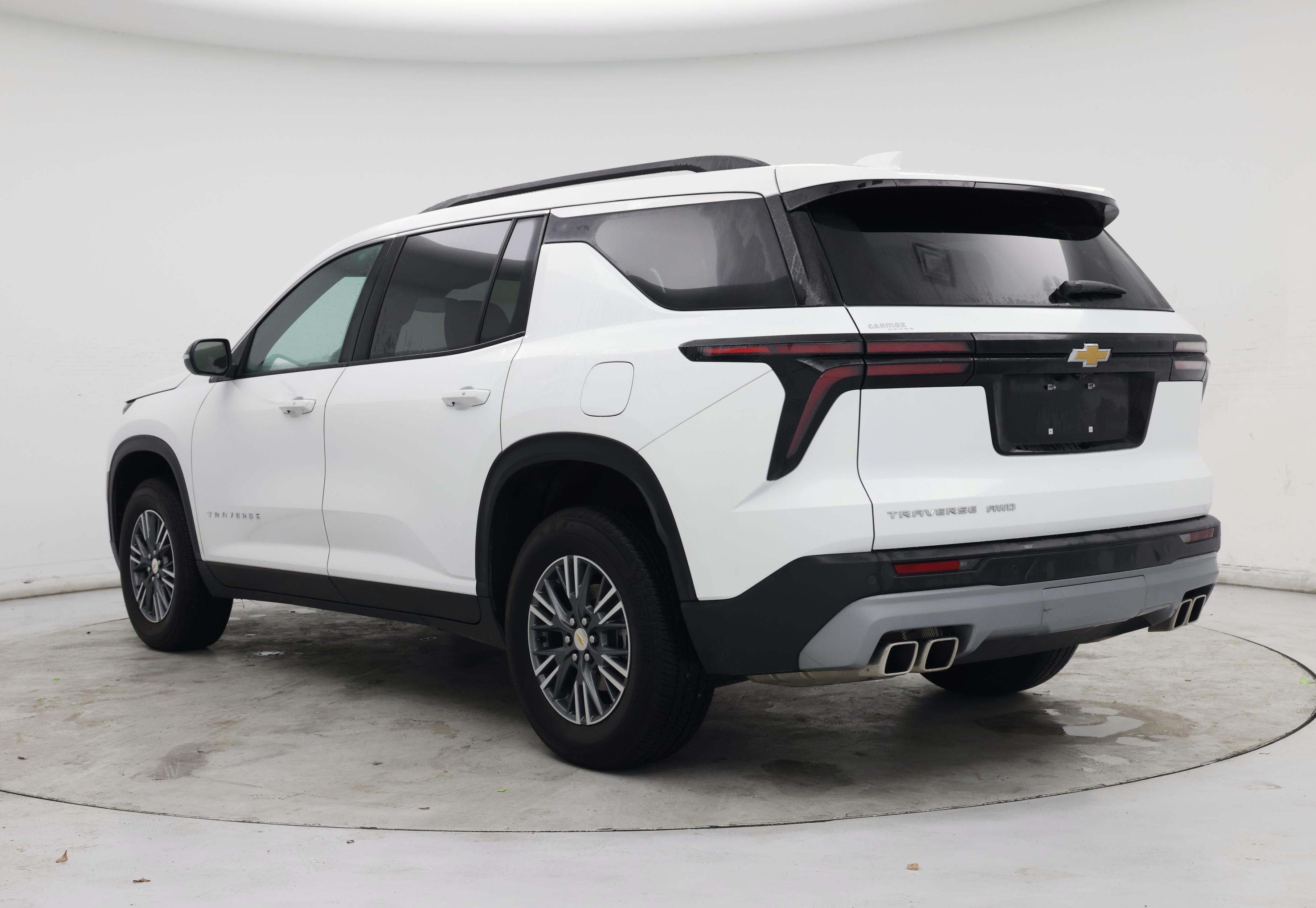 Thumbnail: 2025 Chevrolet Traverse - 2