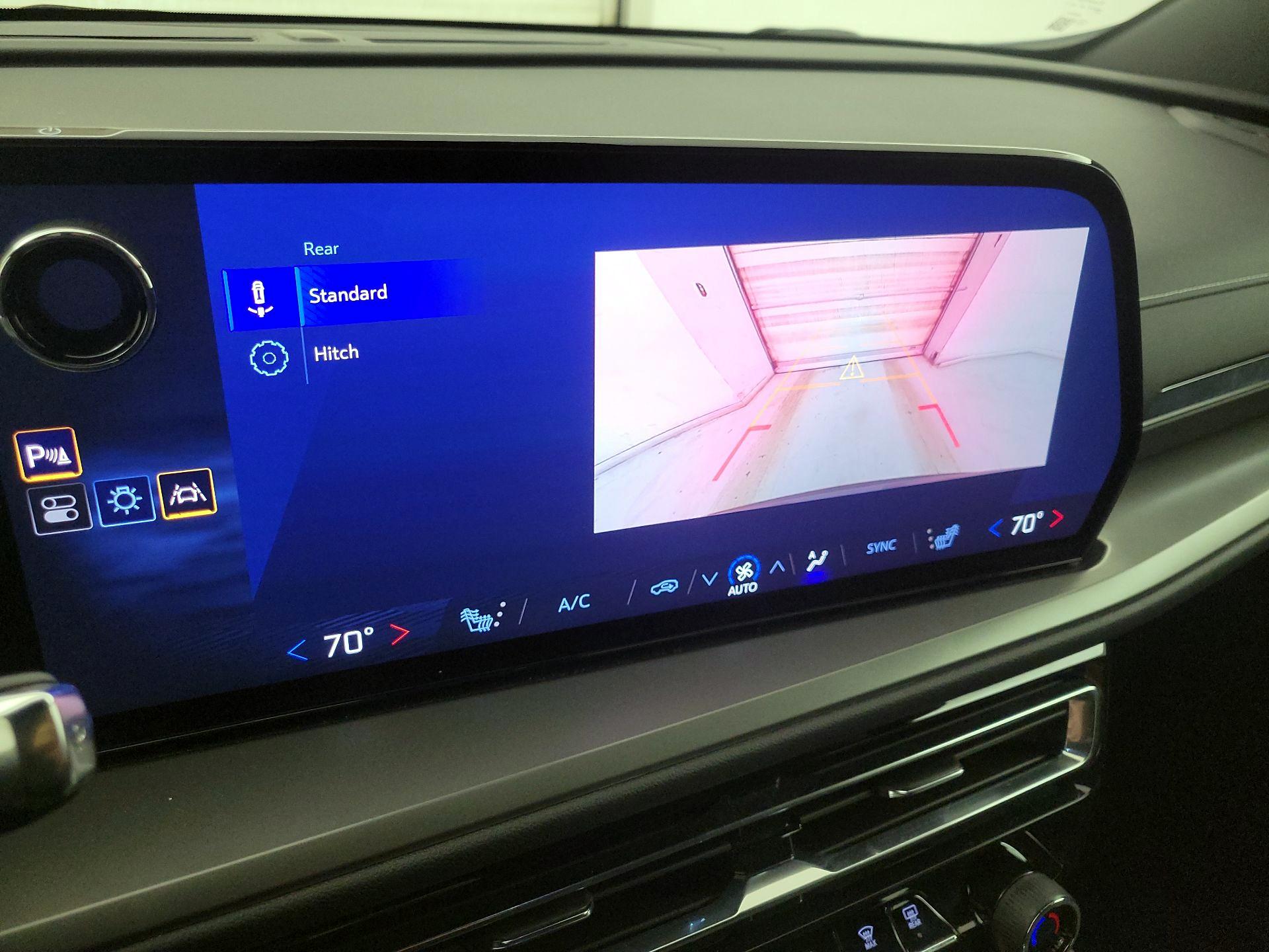 Thumbnail: 2025 Chevrolet Traverse - 15