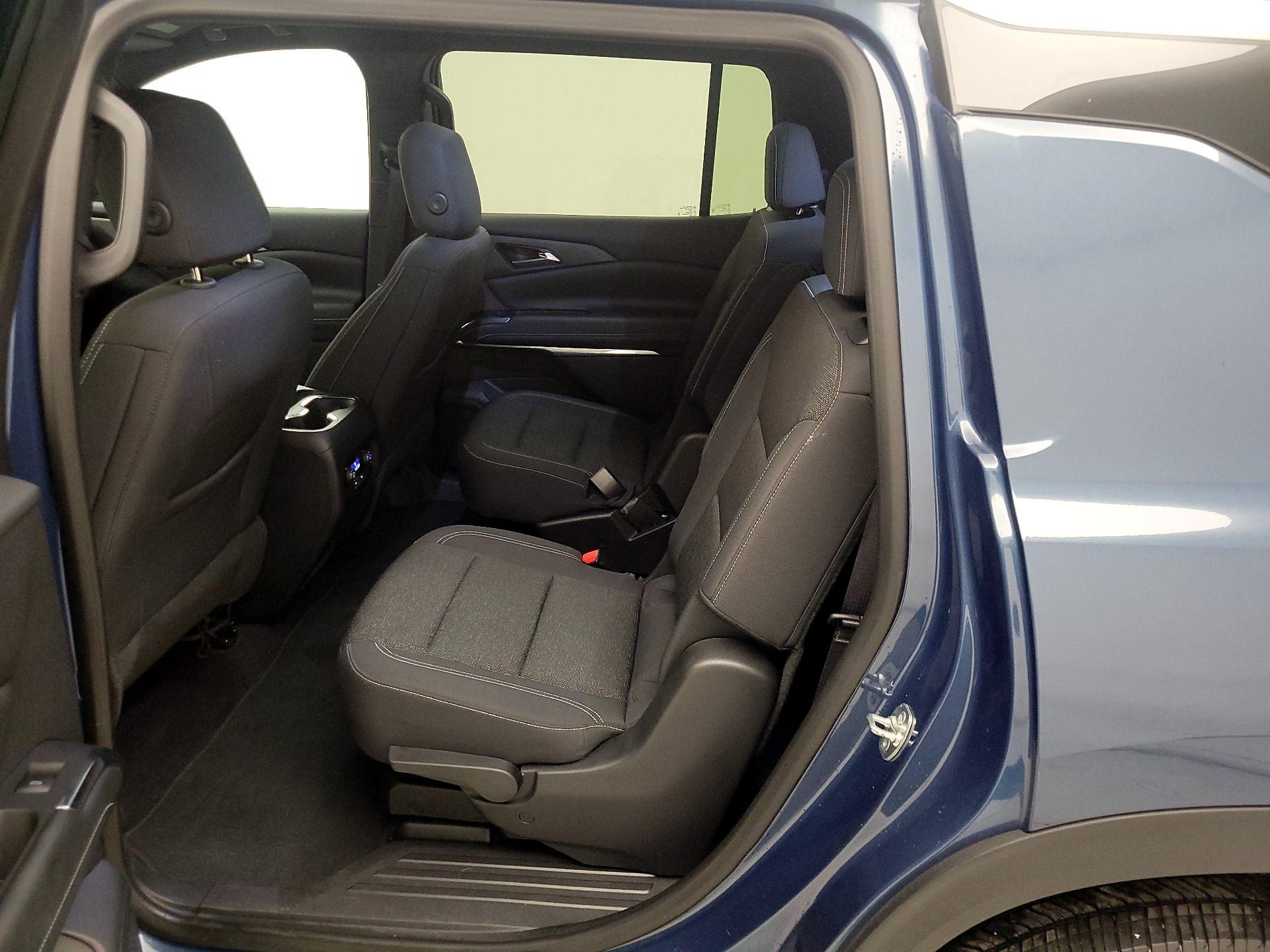 Thumbnail: 2025 Chevrolet Traverse - 20