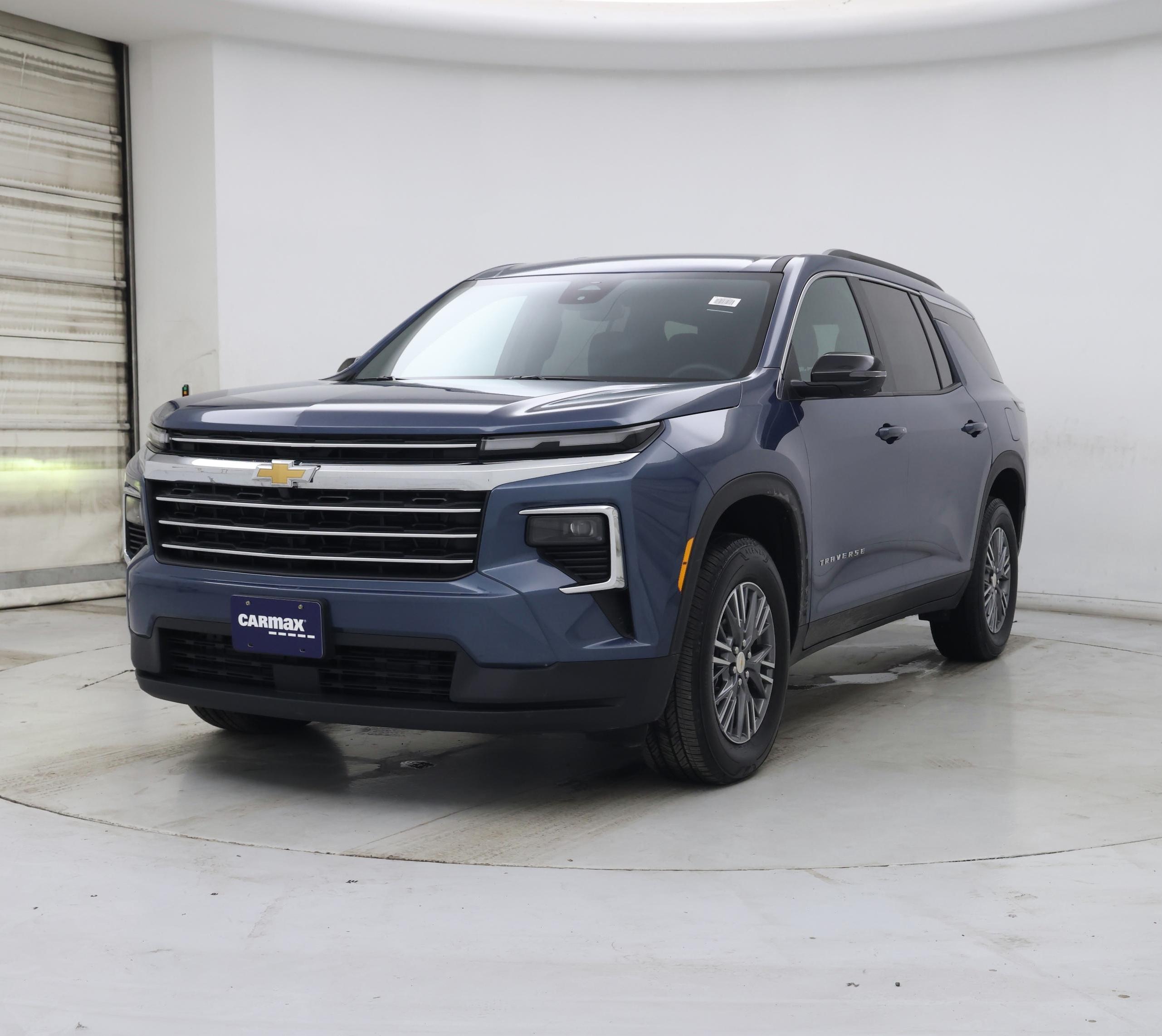 Thumbnail: 2025 Chevrolet Traverse - 4