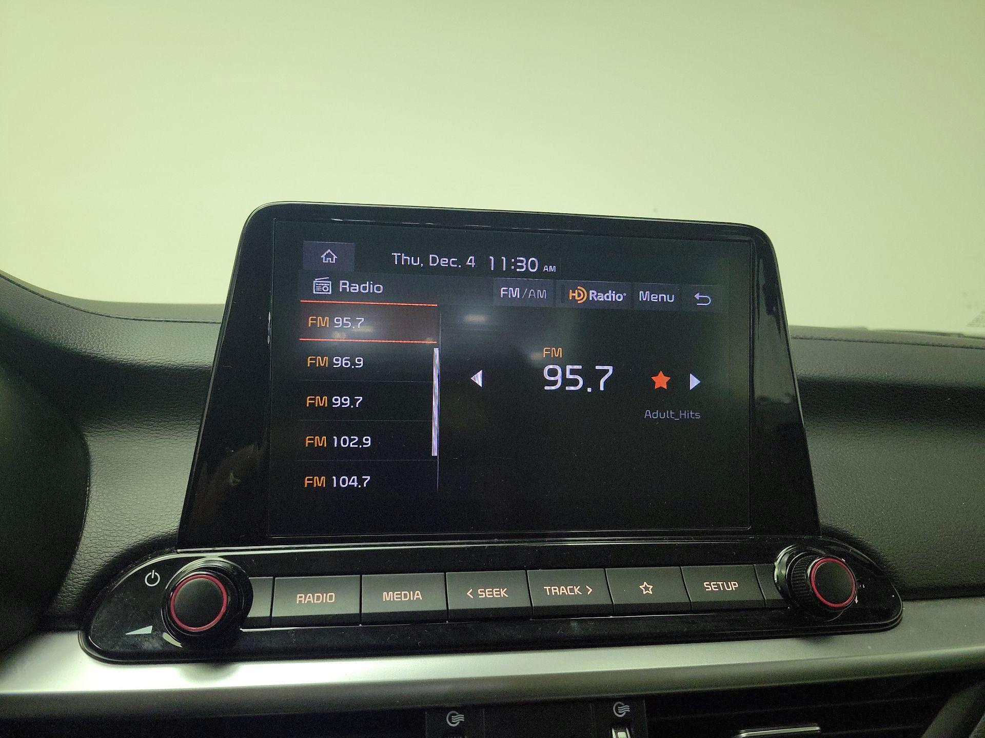 Thumbnail: 2023 Kia Forte - 15