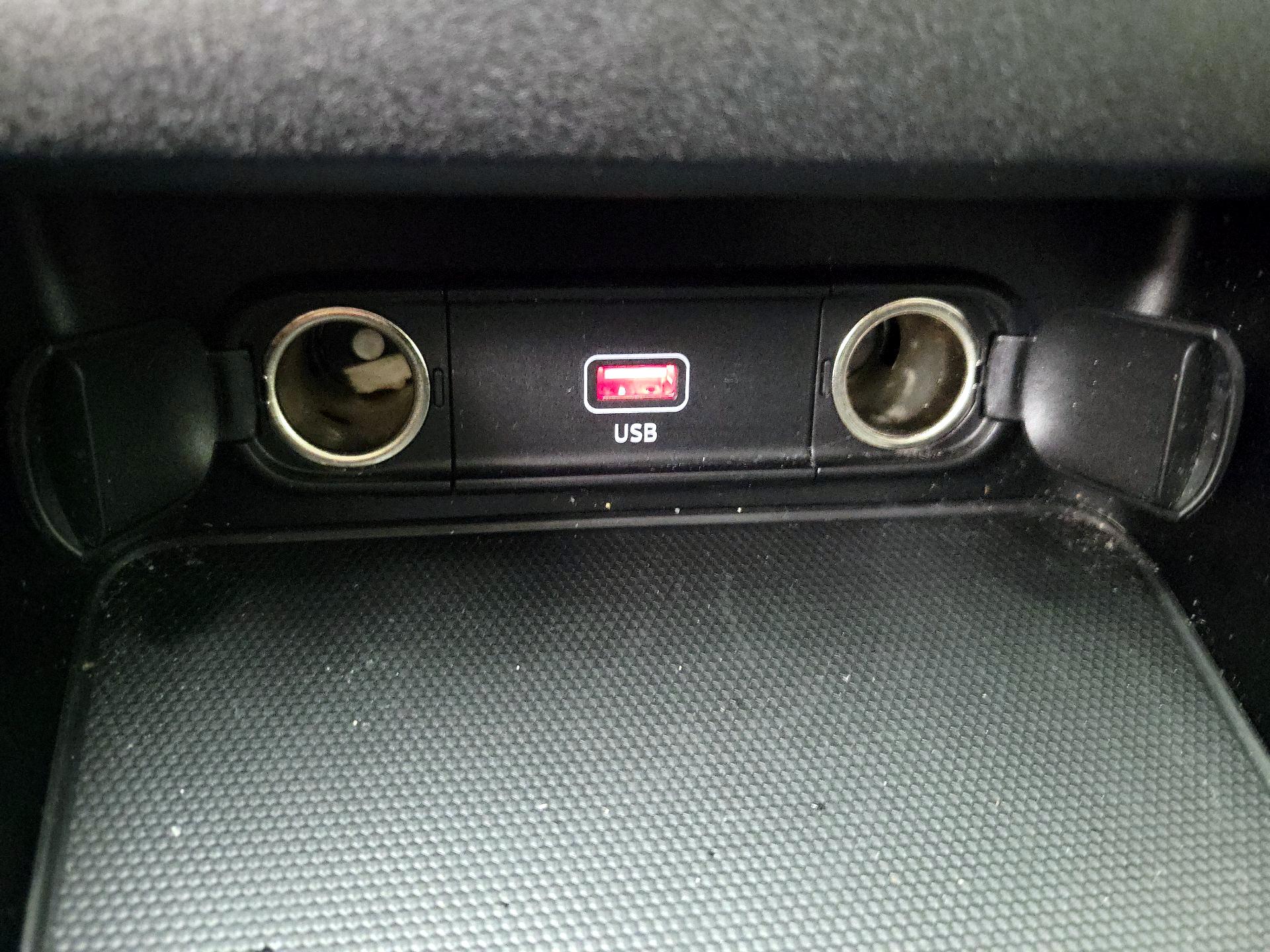 Thumbnail: 2023 Kia Forte - 18