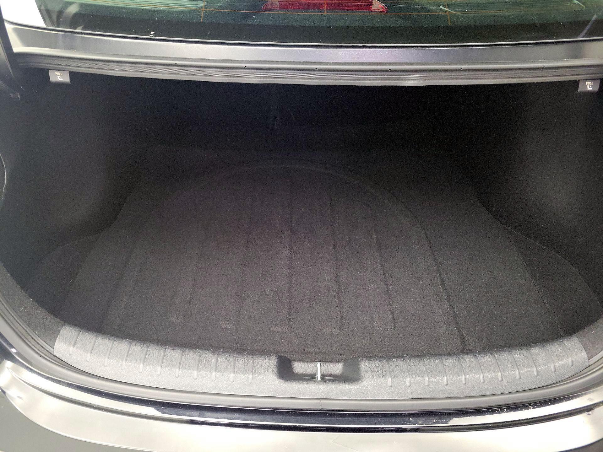 Thumbnail: 2023 Kia Forte - 20