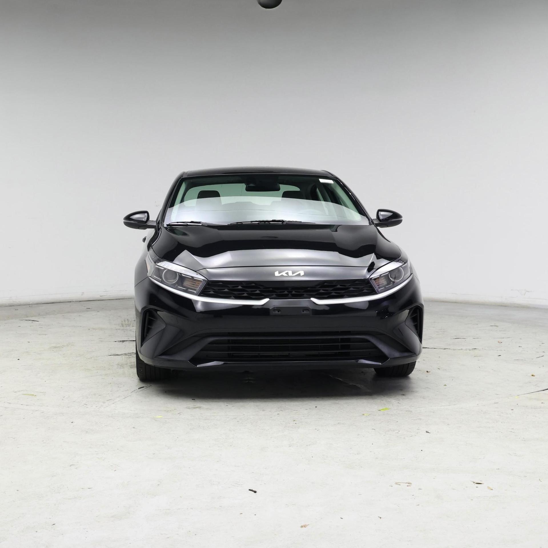 Thumbnail: 2023 Kia Forte - 5