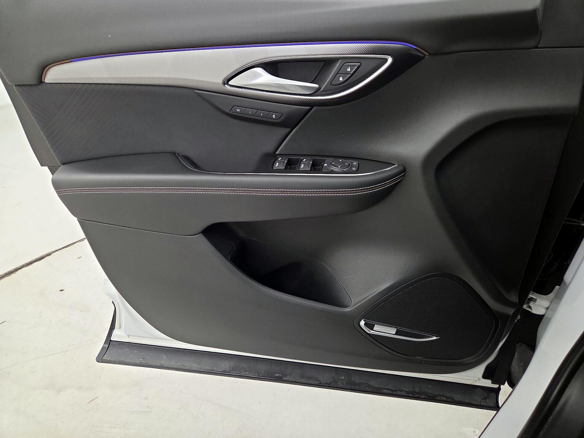 Thumbnail: 2025 Buick Envision - 12