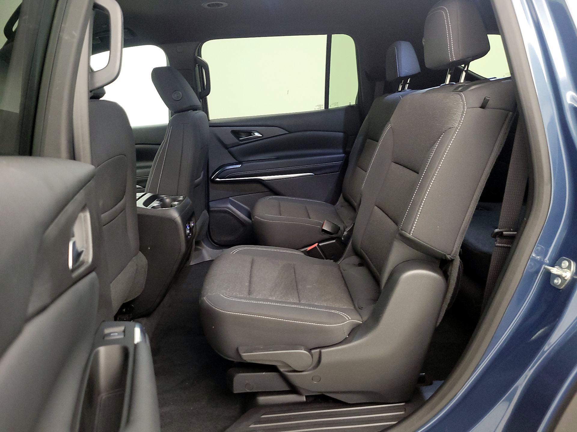 Thumbnail: 2025 Chevrolet Traverse - 20