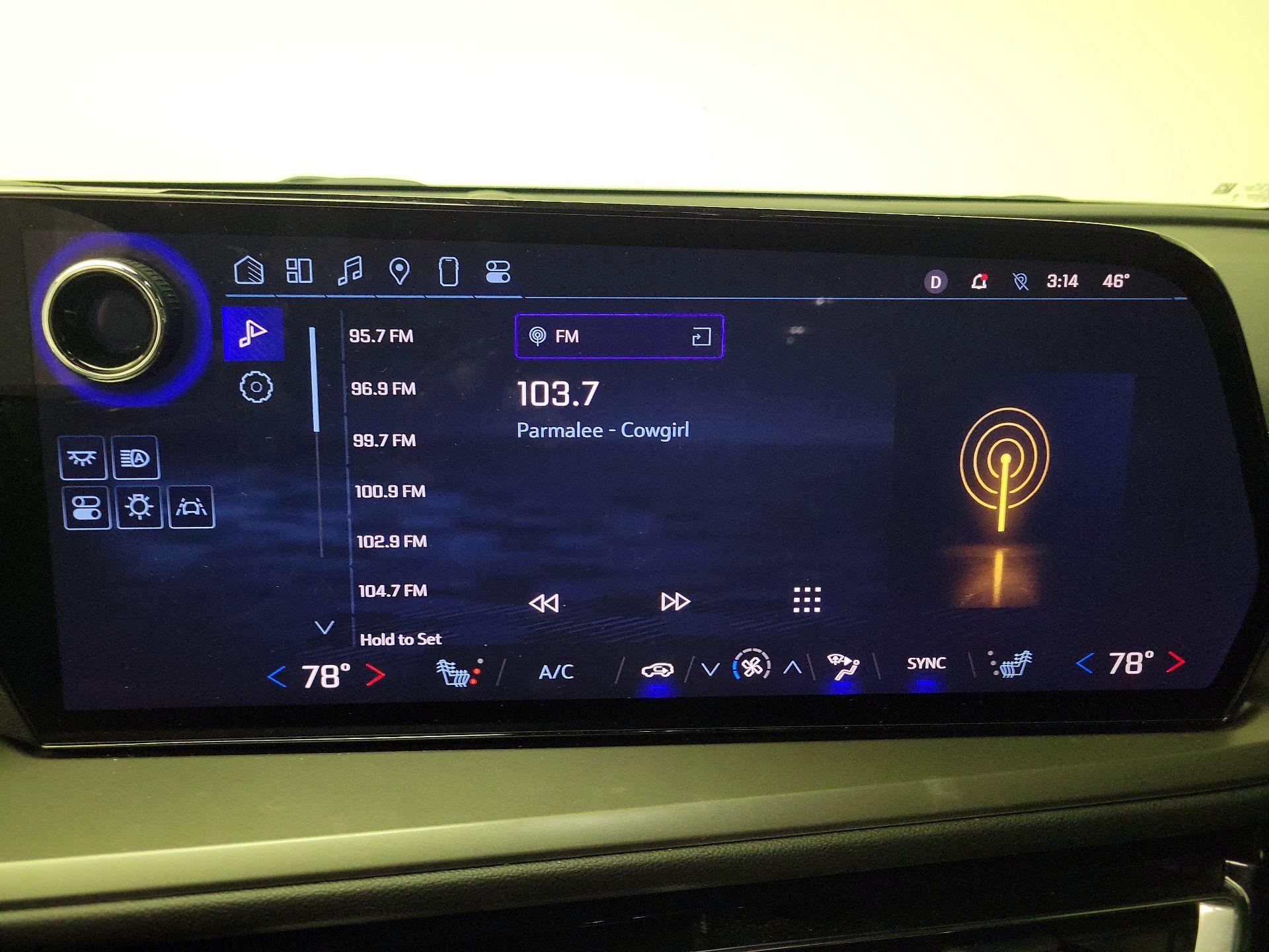 Thumbnail: 2025 Chevrolet Traverse - 15