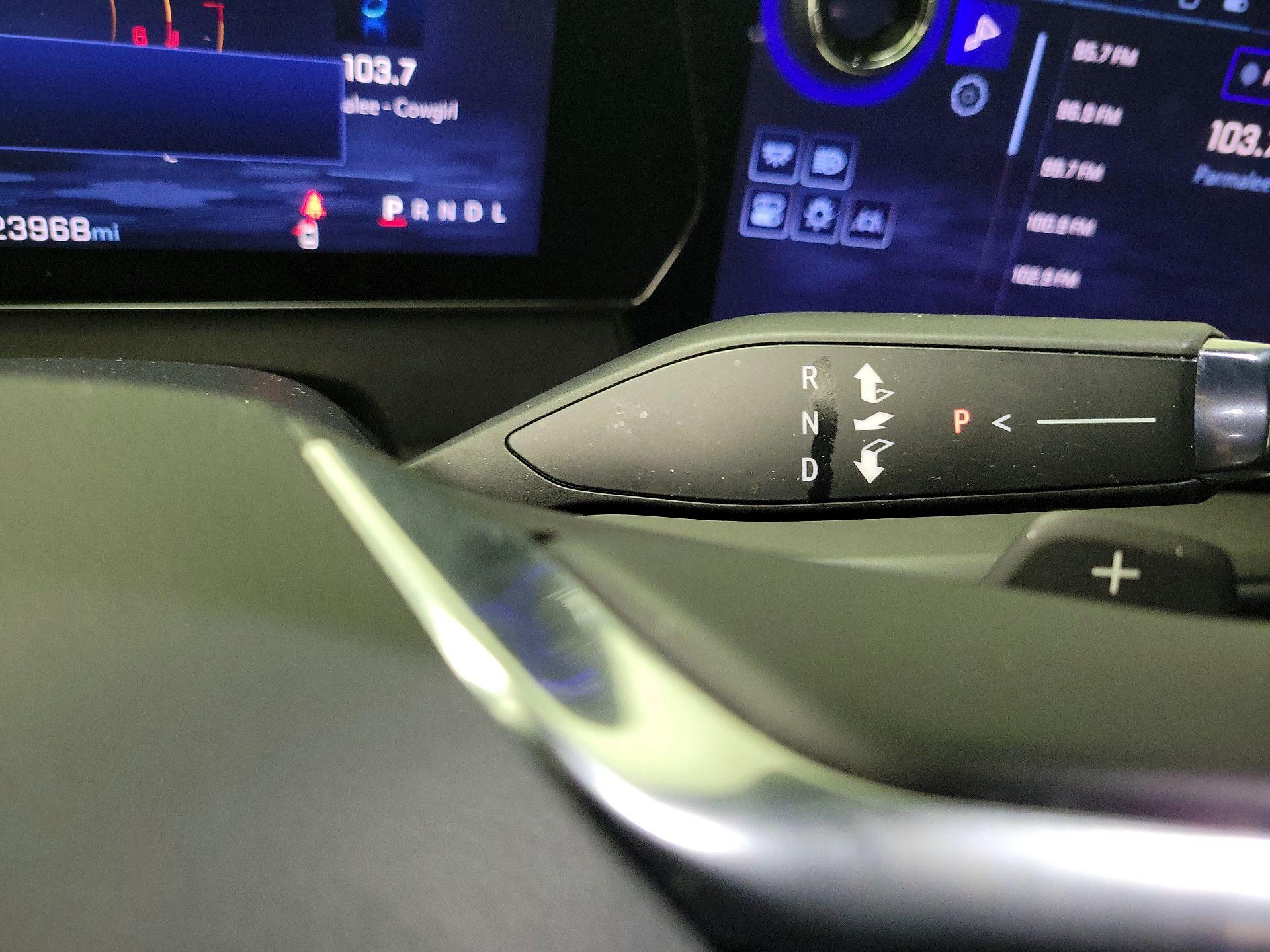 Thumbnail: 2025 Chevrolet Traverse - 17