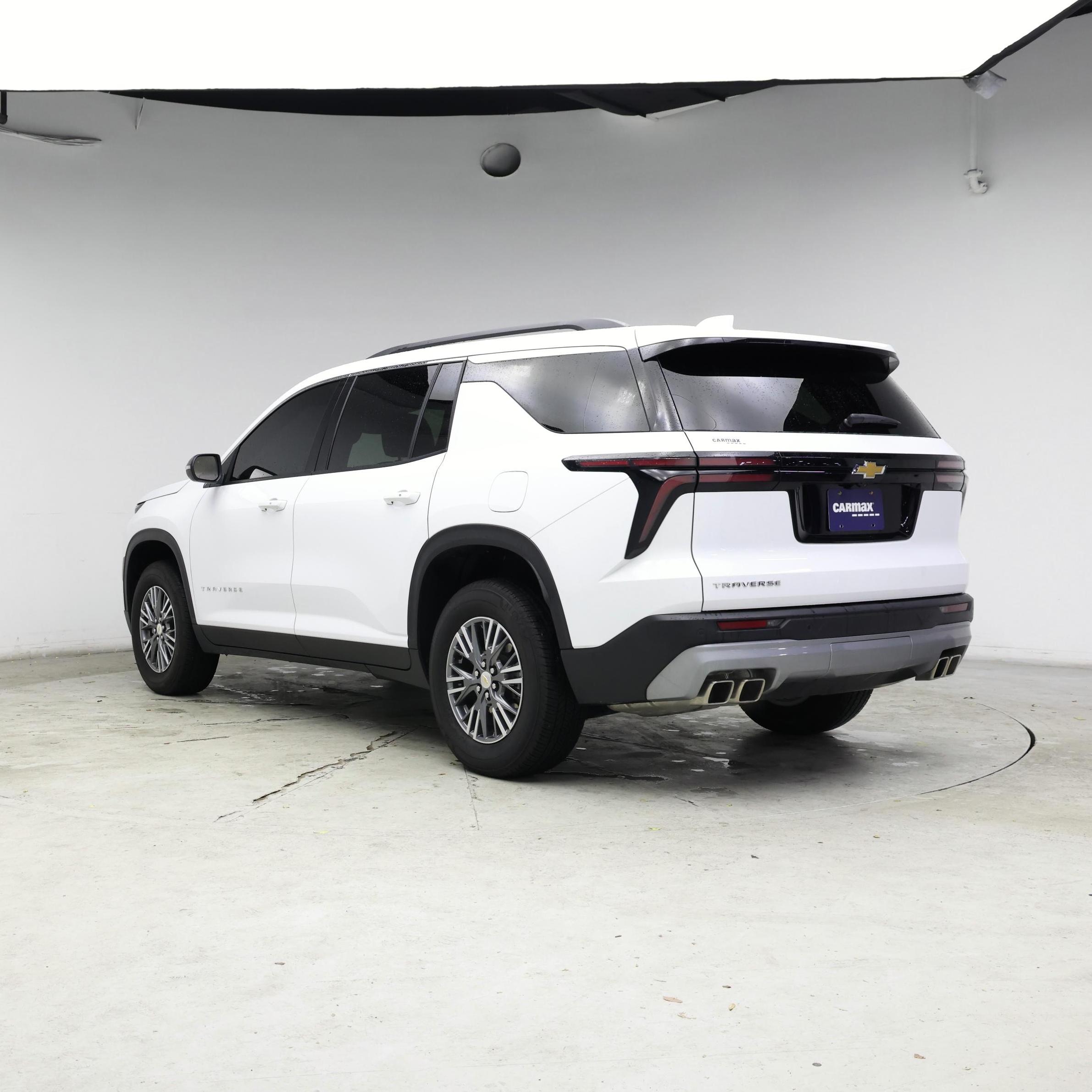 Thumbnail: 2025 Chevrolet Traverse - 2