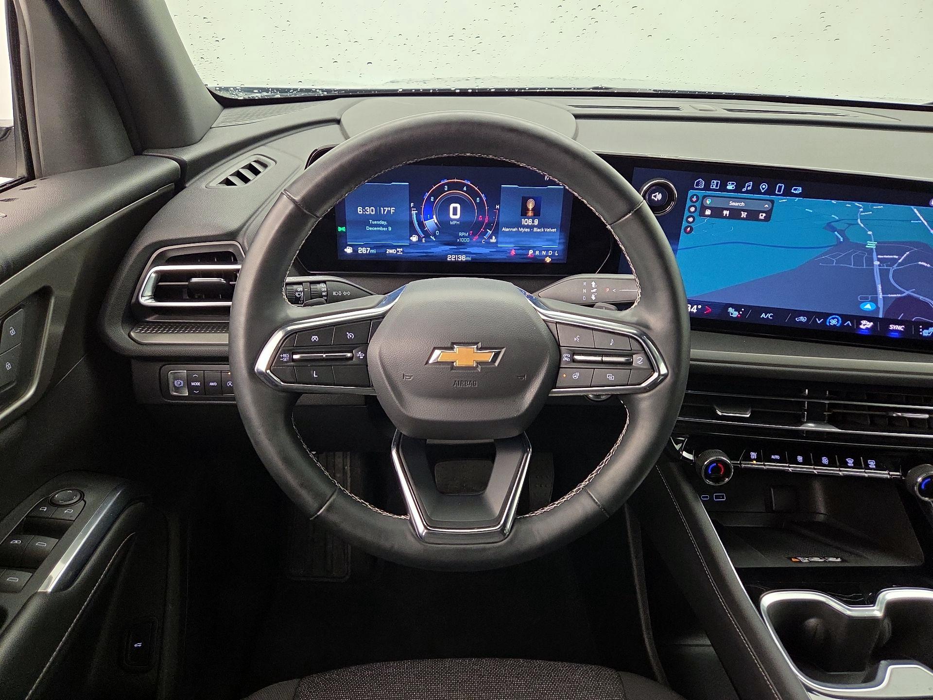 Thumbnail: 2025 Chevrolet Traverse - 10