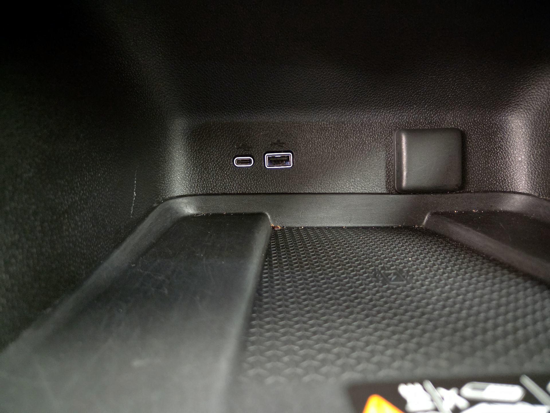 Thumbnail: 2025 Chevrolet Traverse - 19