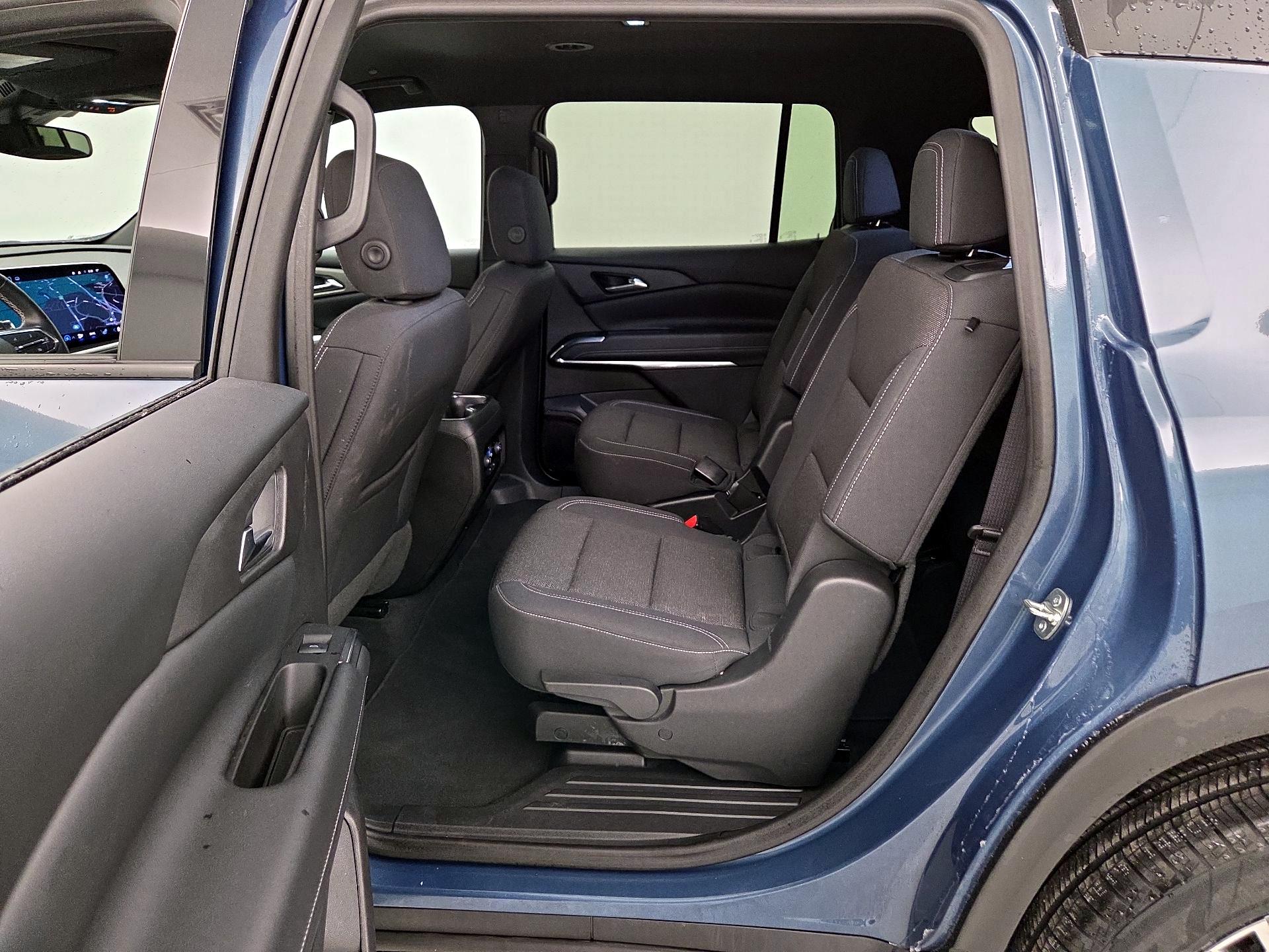 Thumbnail: 2025 Chevrolet Traverse - 20