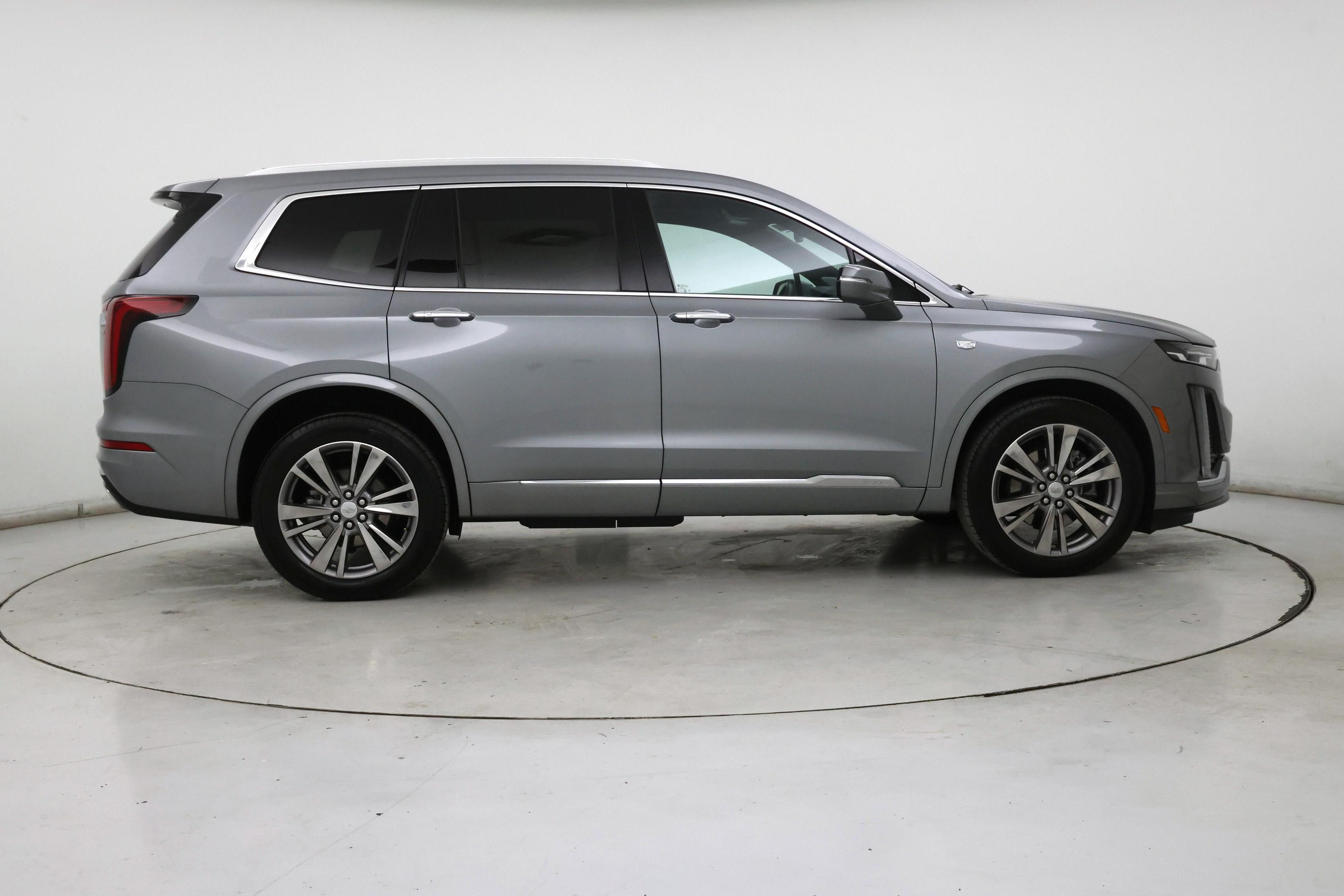 Thumbnail: 2025 Cadillac XT6 - 7