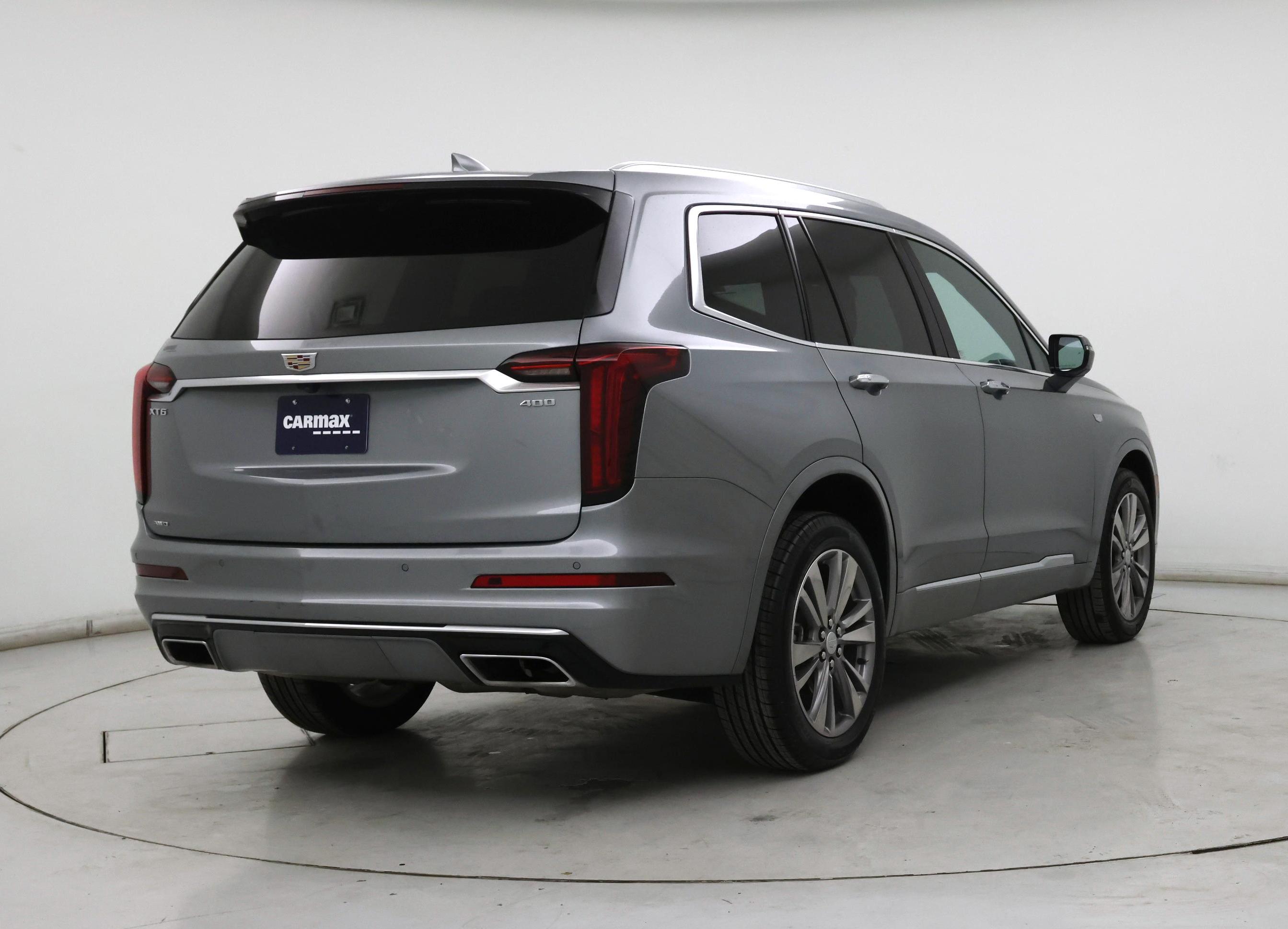 Thumbnail: 2025 Cadillac XT6 - 8