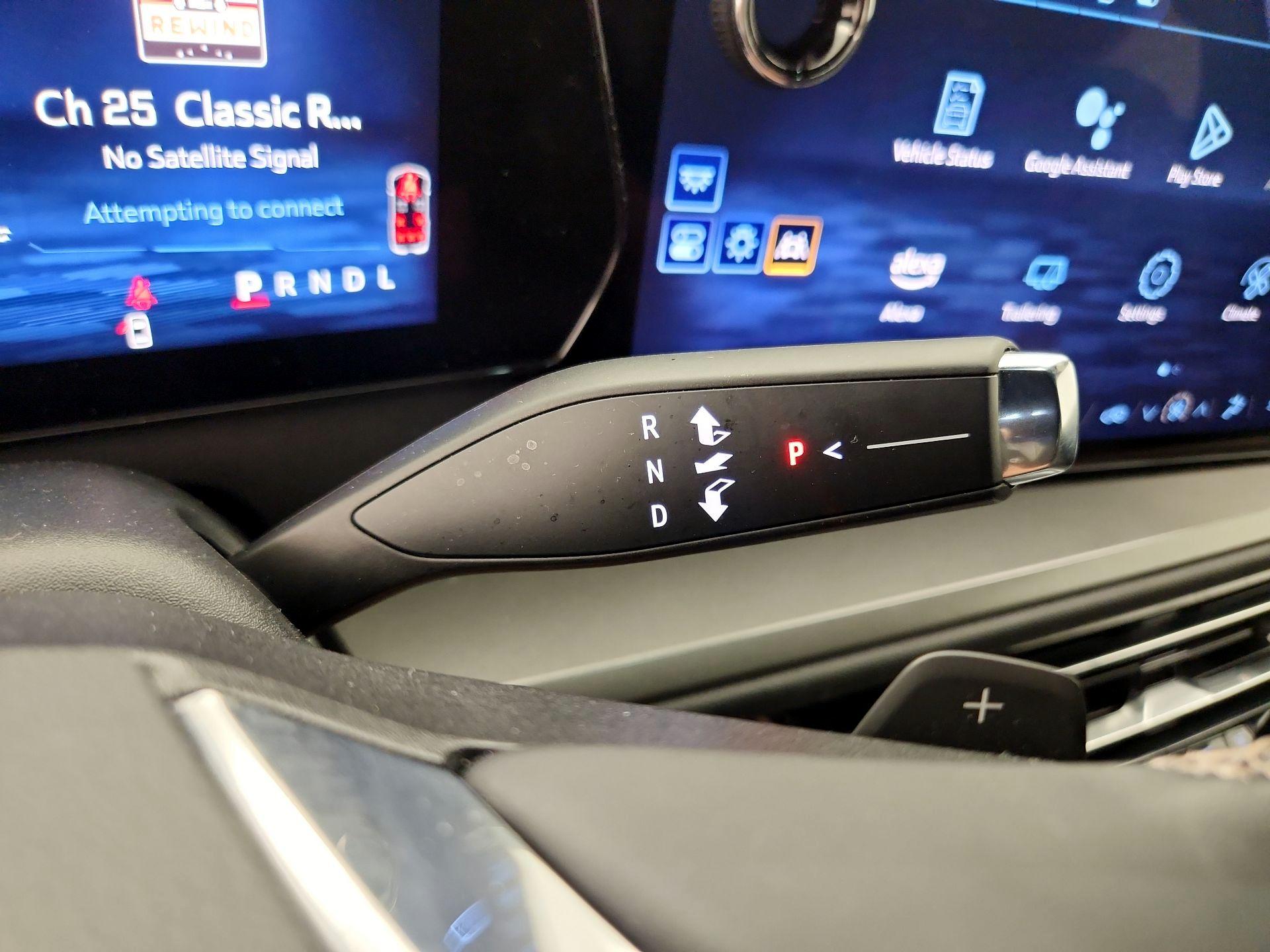 Thumbnail: 2025 Chevrolet Traverse - 17