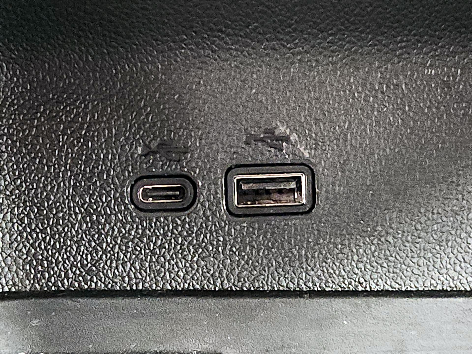 Thumbnail: 2025 Chevrolet Traverse - 18