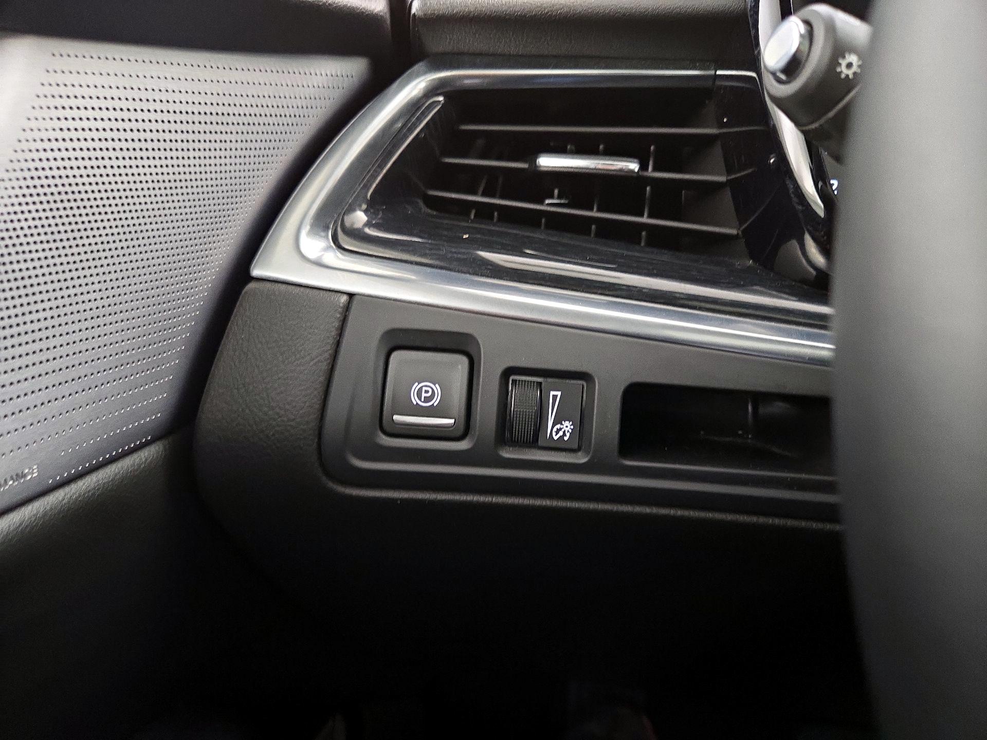 Thumbnail: 2025 Cadillac XT5 - 13