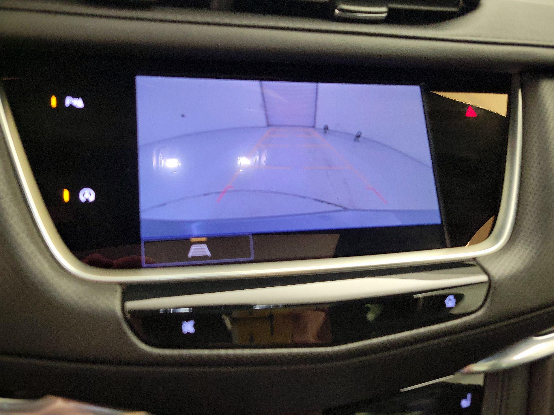 Thumbnail: 2025 Cadillac XT5 - 14