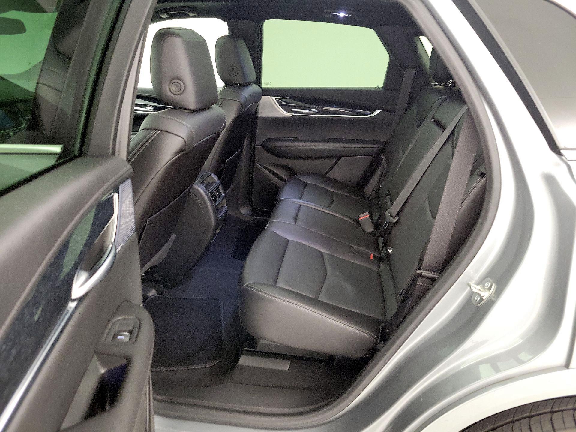 Thumbnail: 2025 Cadillac XT5 - 19