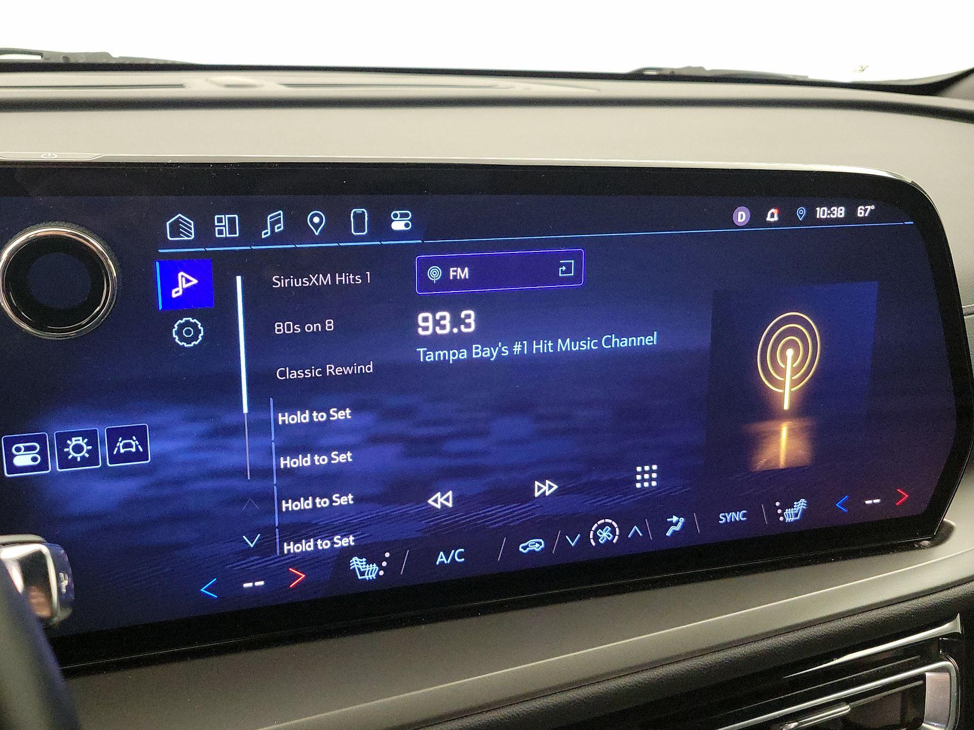 Thumbnail: 2025 Chevrolet Traverse - 15